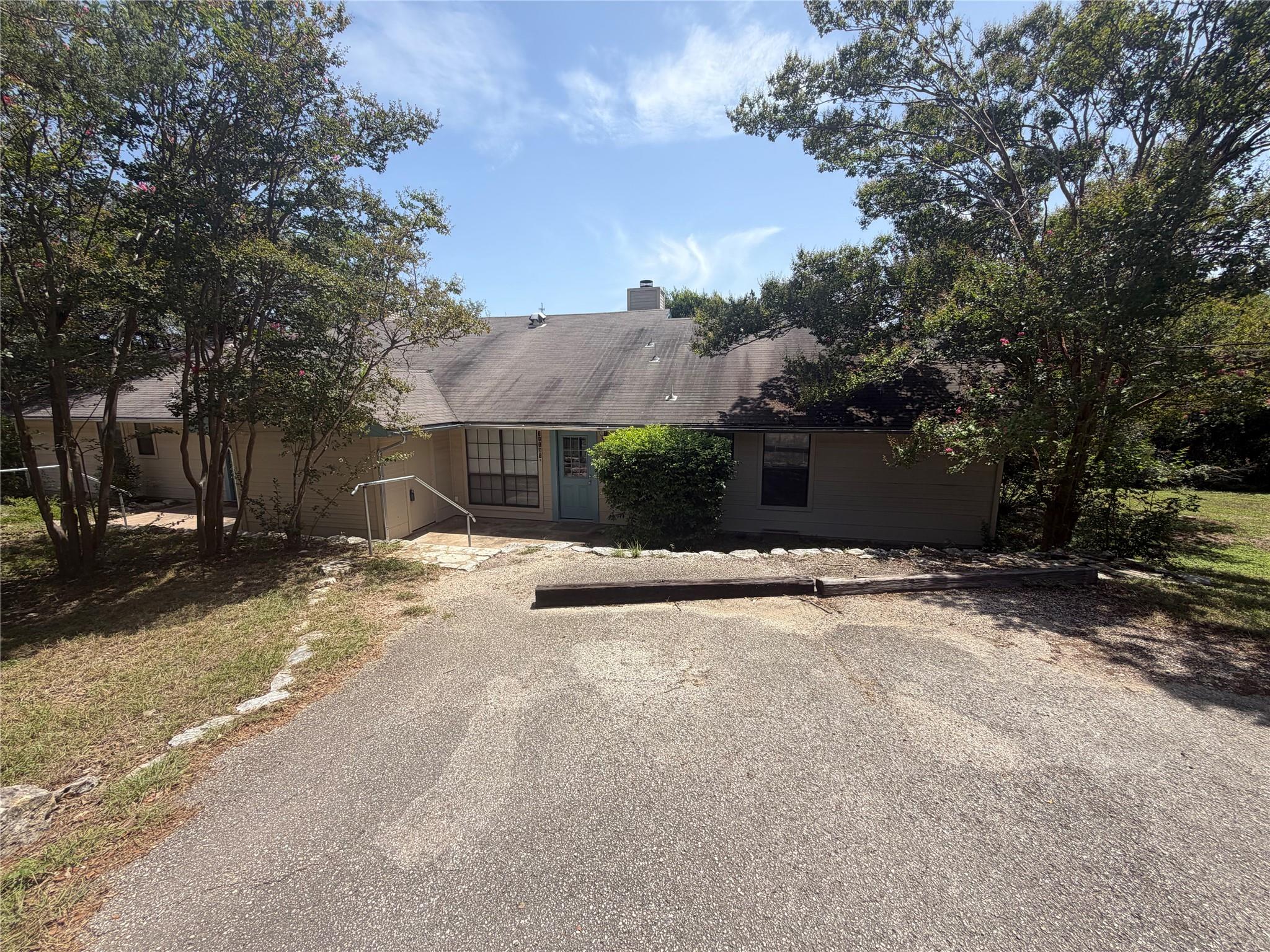 11101 Oak Branch Dr #a & B Property Photo 6