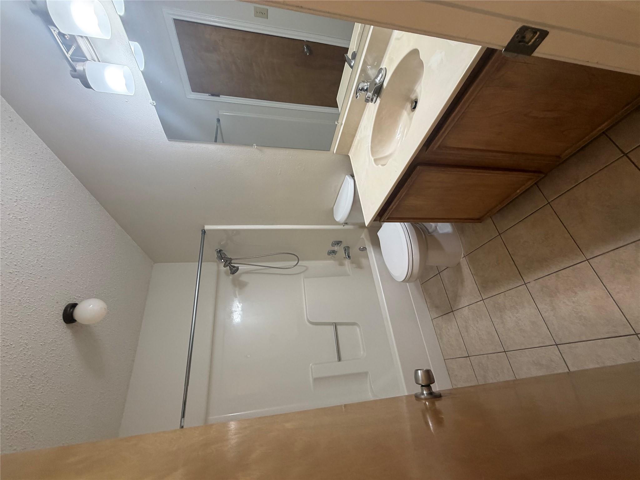 11101 Oak Branch Dr #a & B Property Photo 33