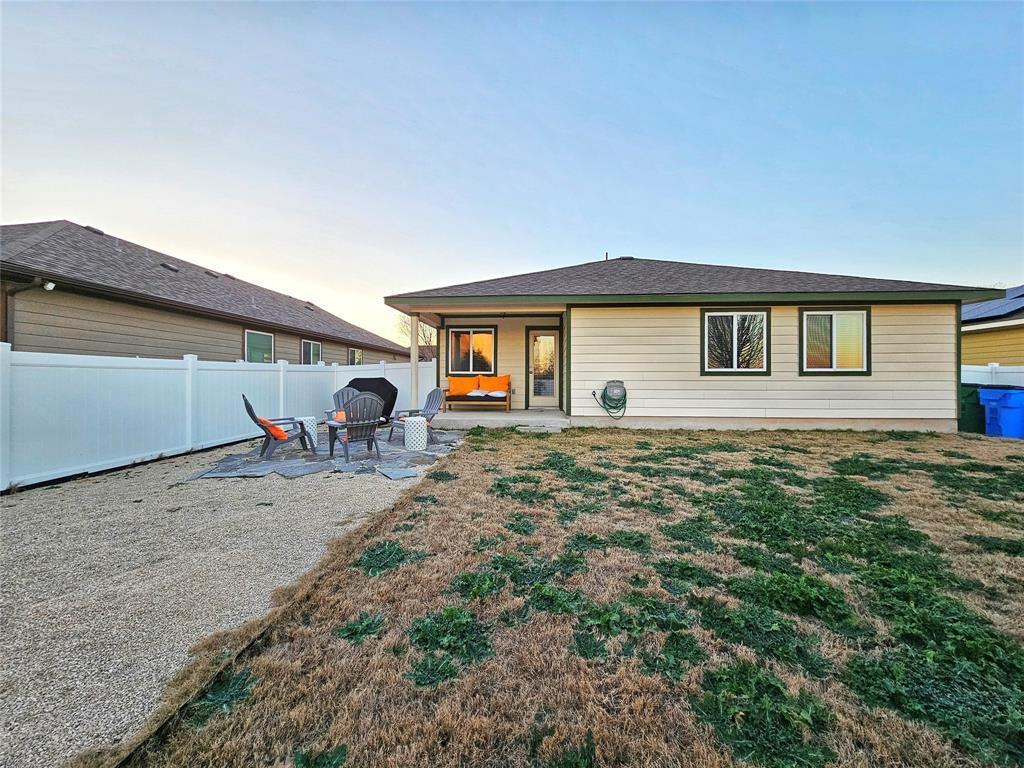 18205 Bandelier Dr Property Photo 25