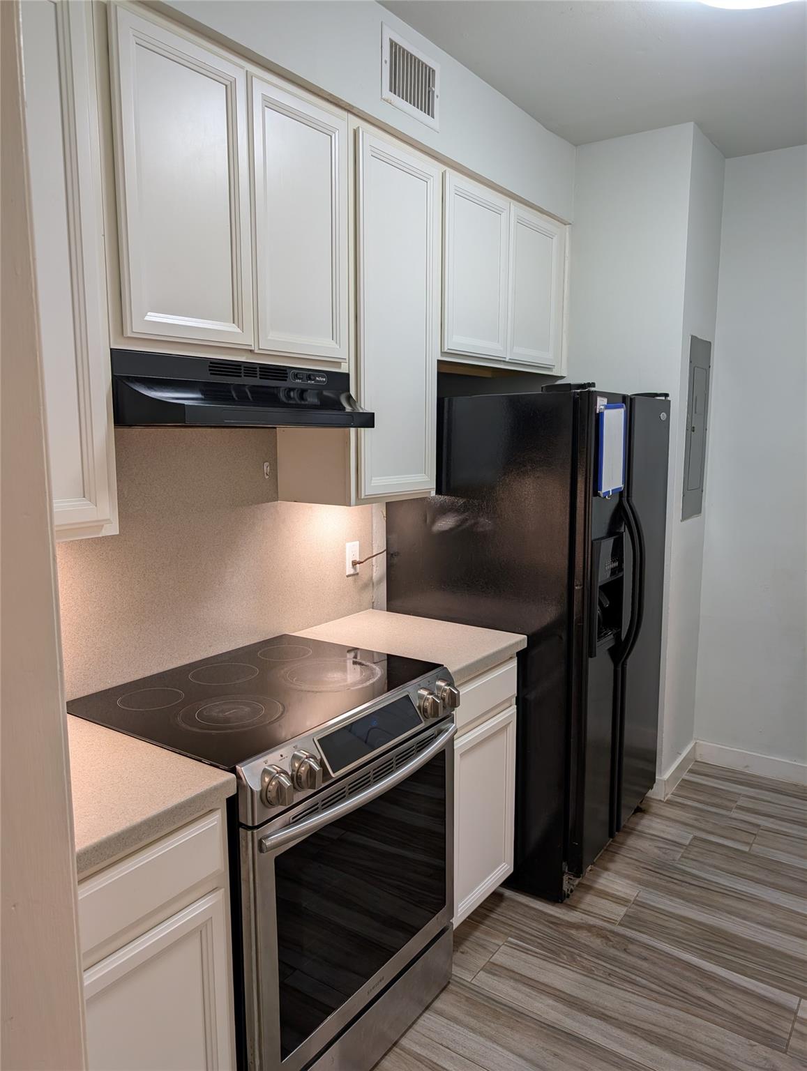 2529 Rio Grande St #6 Property Photo 6