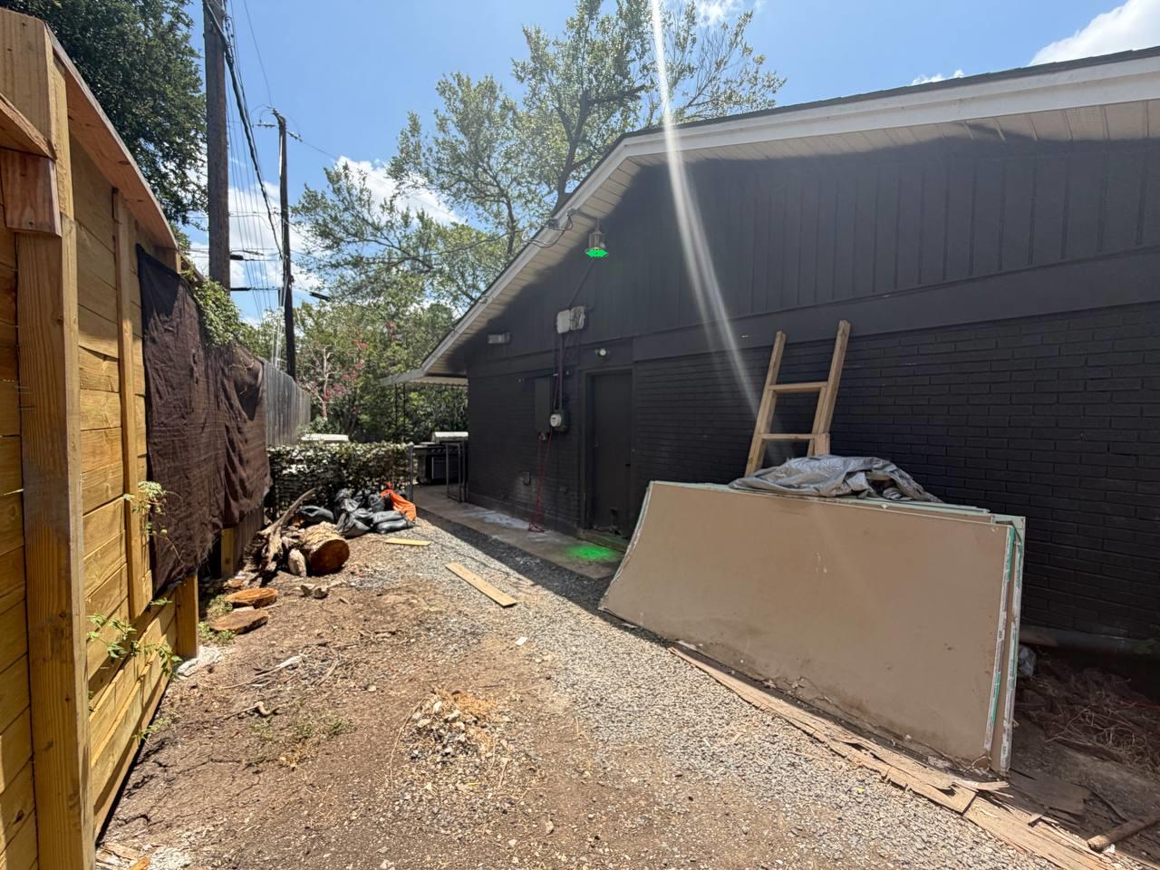 4603 Pack Saddle Pass Property Photo 3