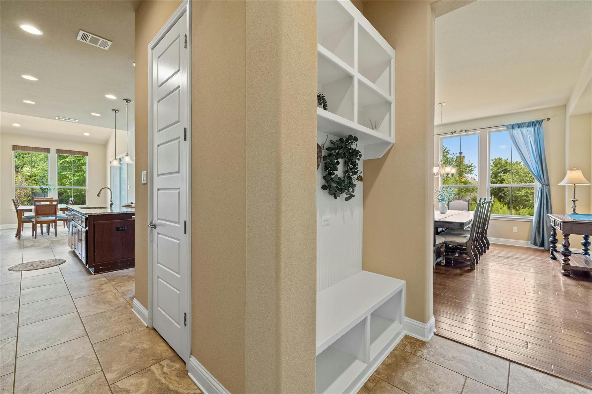 3305 Mossy Grove Ct Property Photo 6