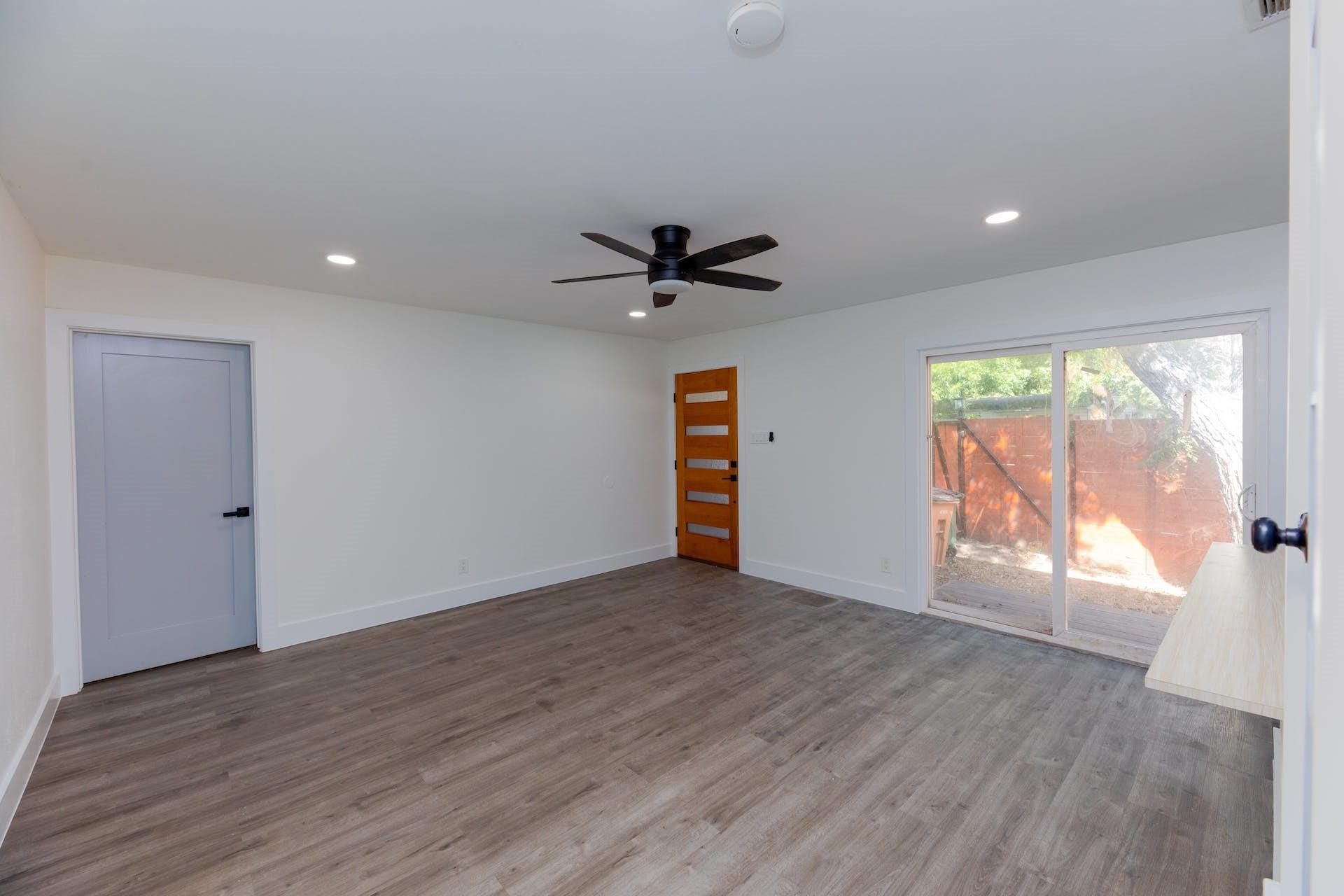 8405 Georgian Dr Property Photo 15
