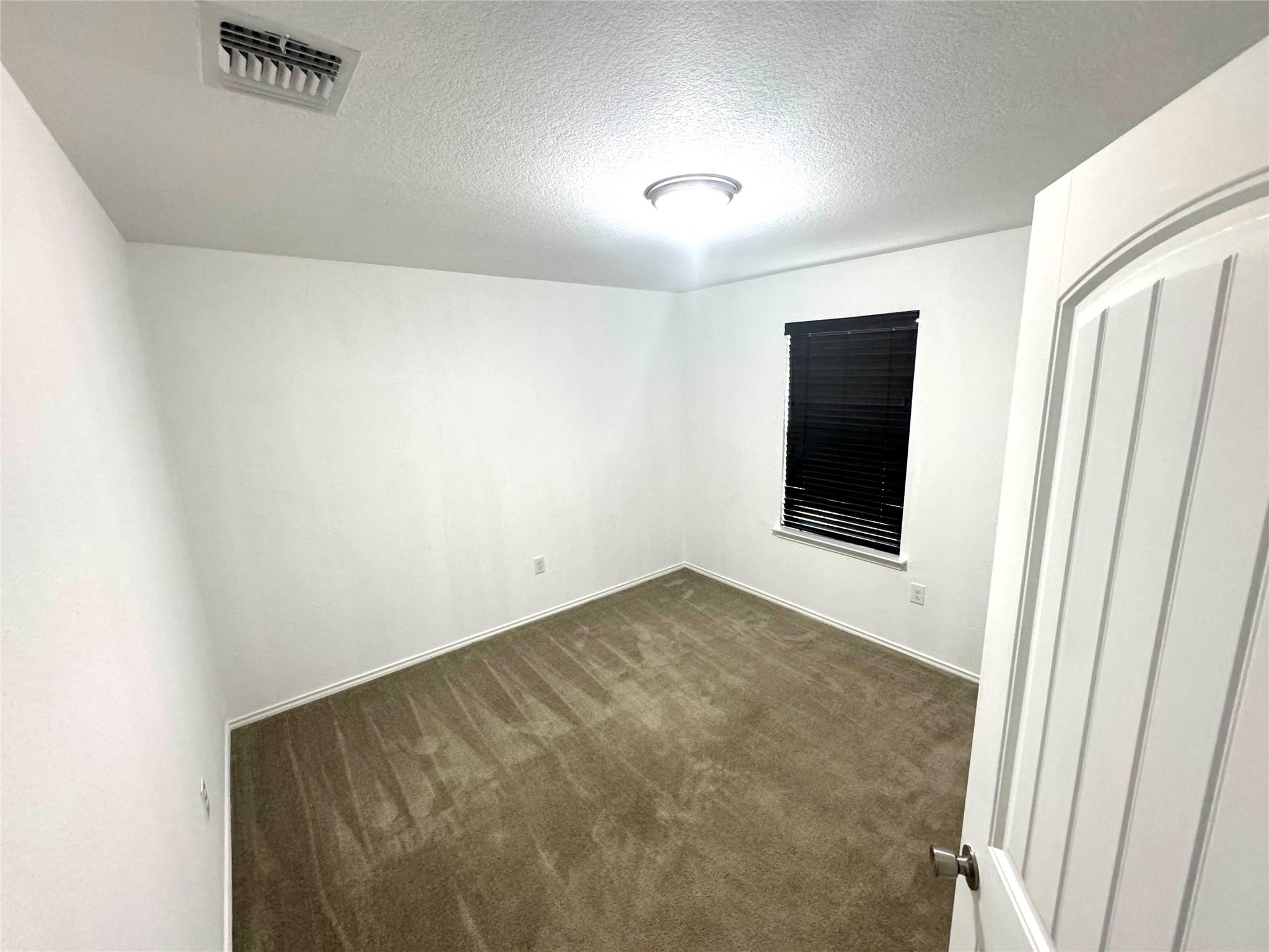 6209 Minnoch Ln Property Photo 15