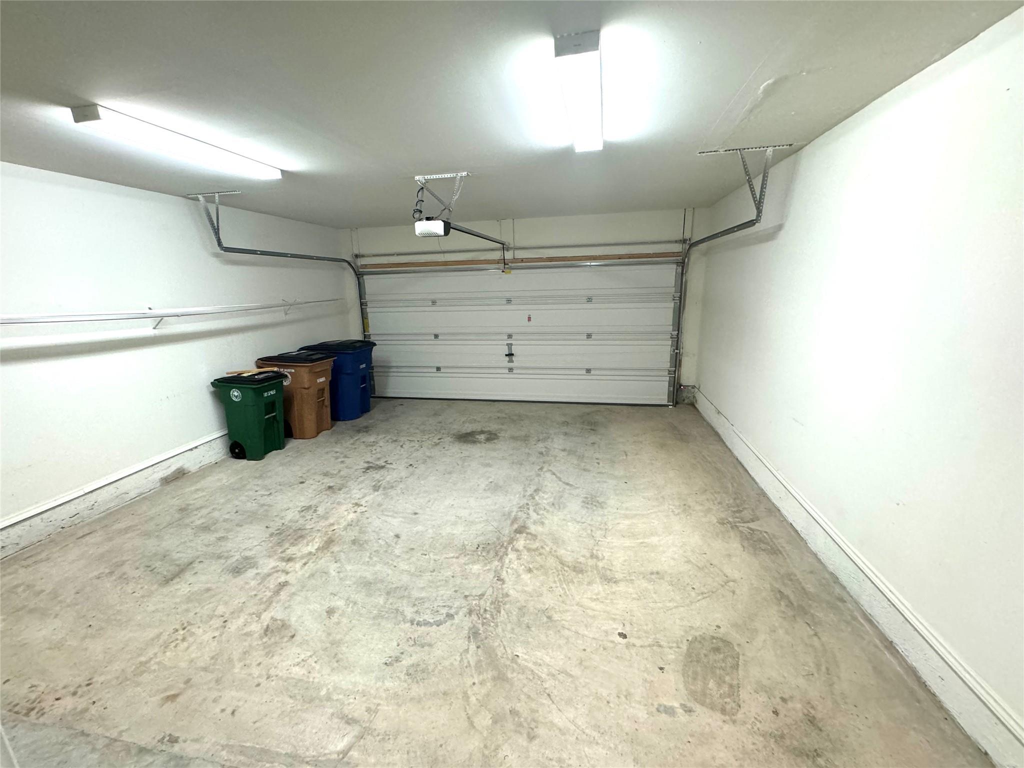 6209 Minnoch Ln Property Photo 17