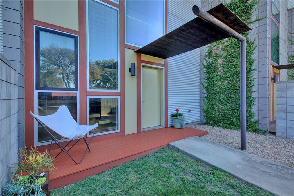 502 W 55th St #3 Property Photo 4