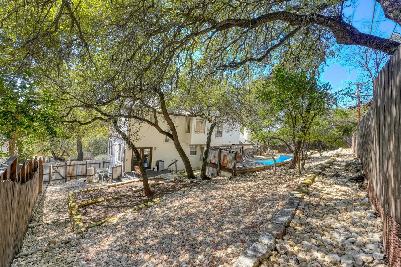 4804 Ranch Road 2222 Property Photo 12