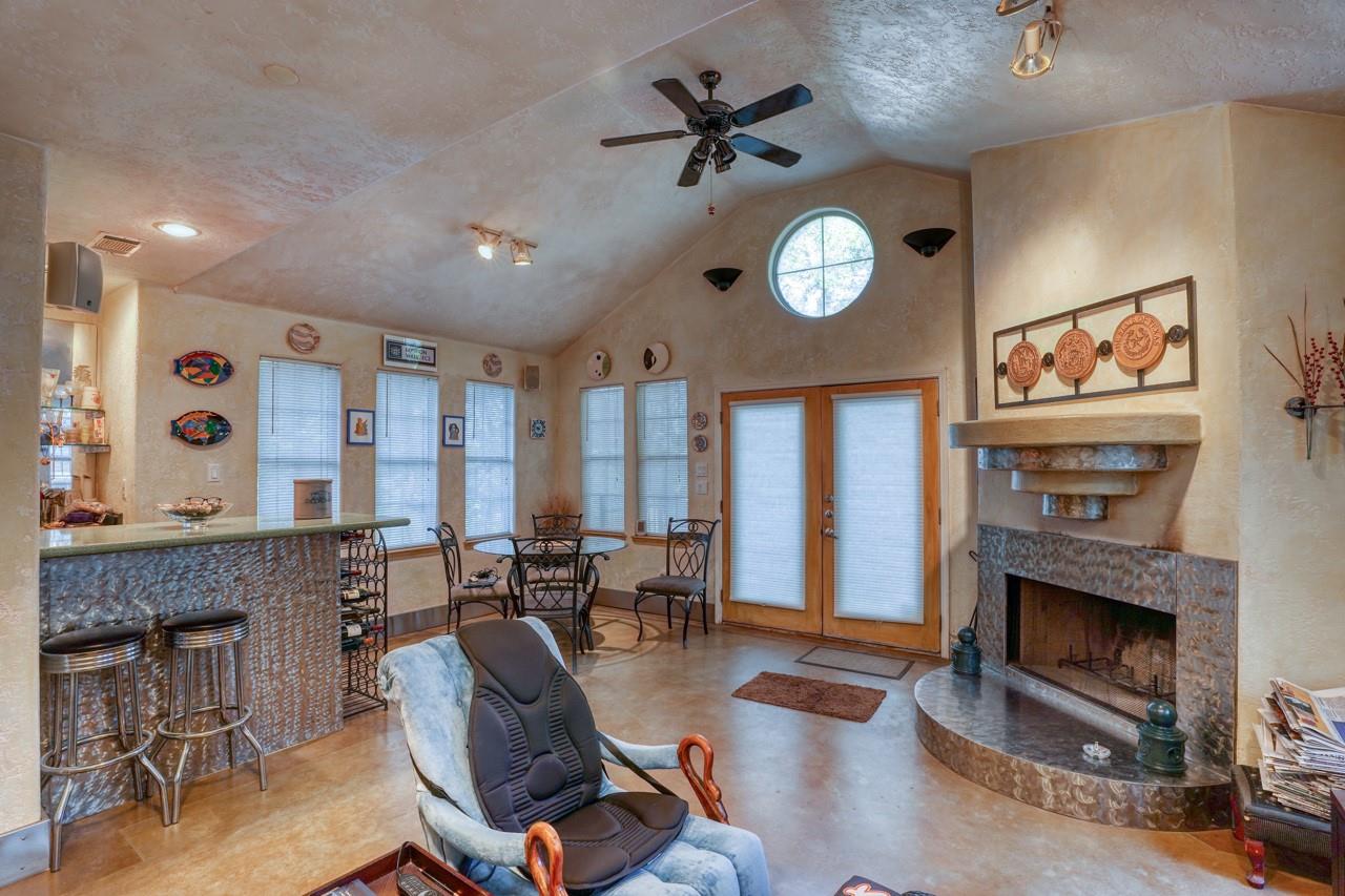 4804 Ranch Road 2222 Property Photo 28