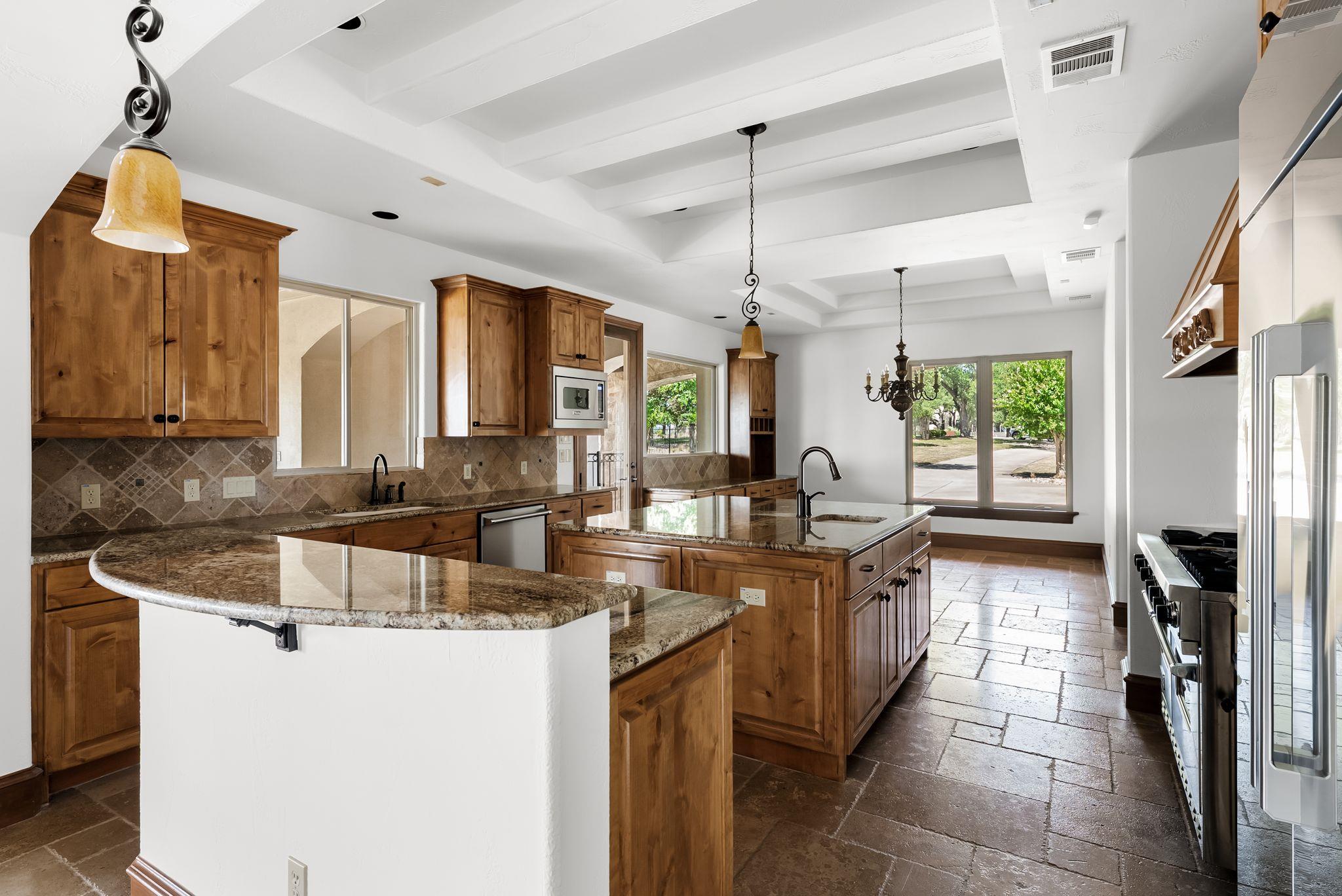 8001 Magnolia Ridge Cv Property Photo 11