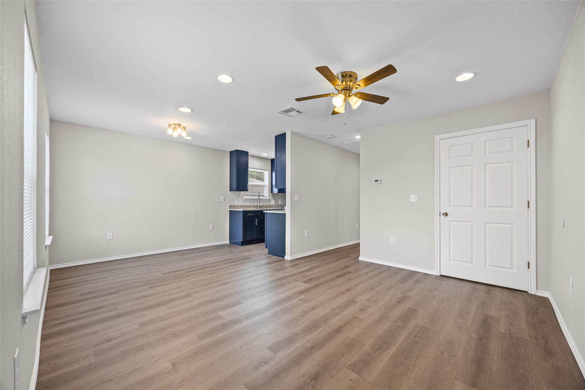 2615 Ektom Dr #c Property Photo 9