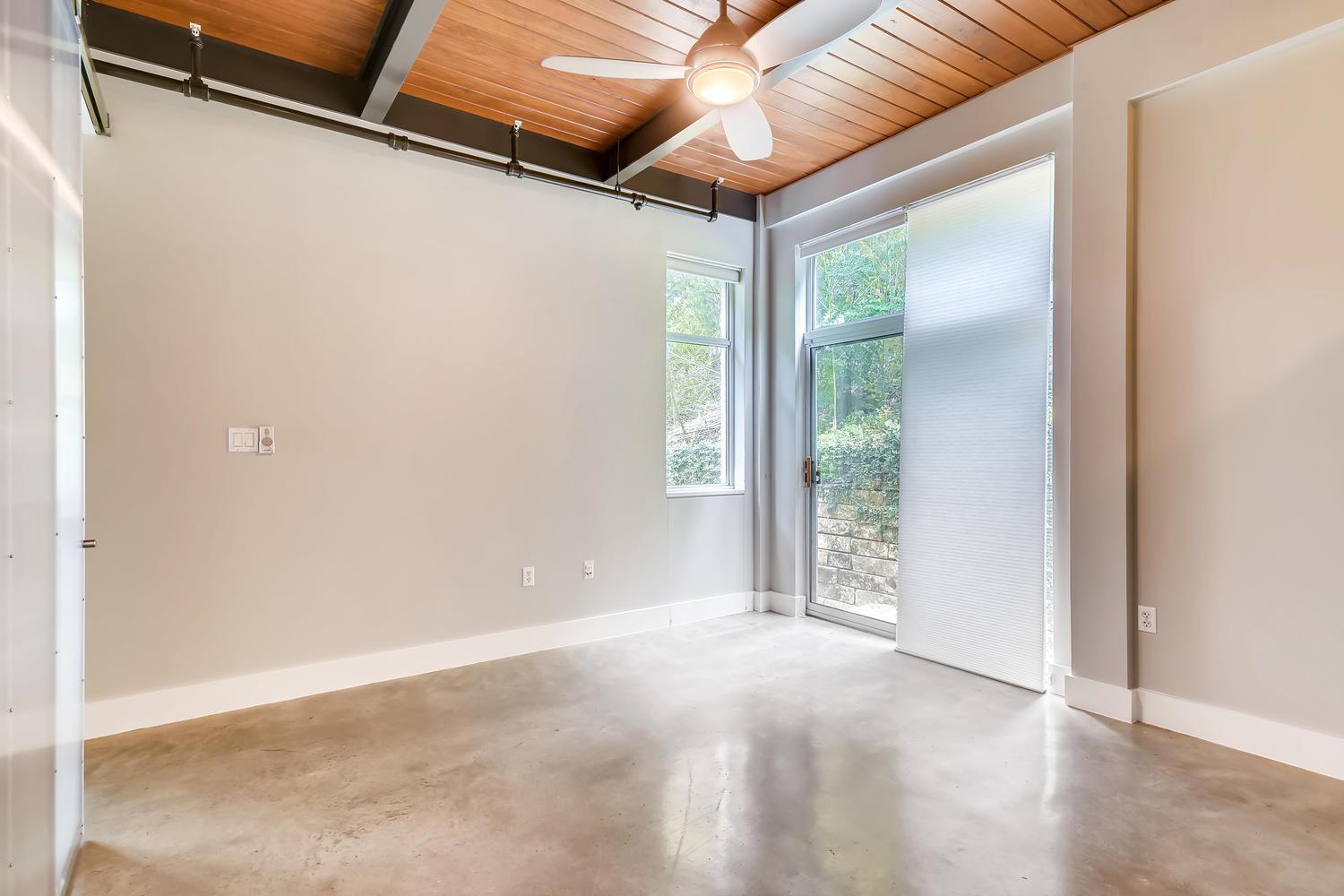 2205 N Lamar Blvd #311 Property Photo 12