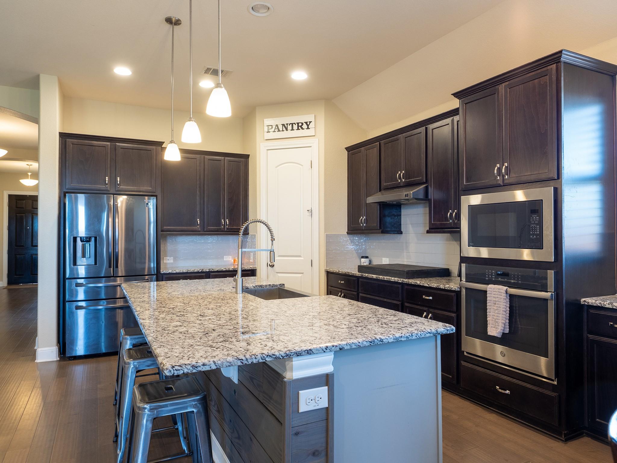 2301 Palazzo Ct Property Photo 6