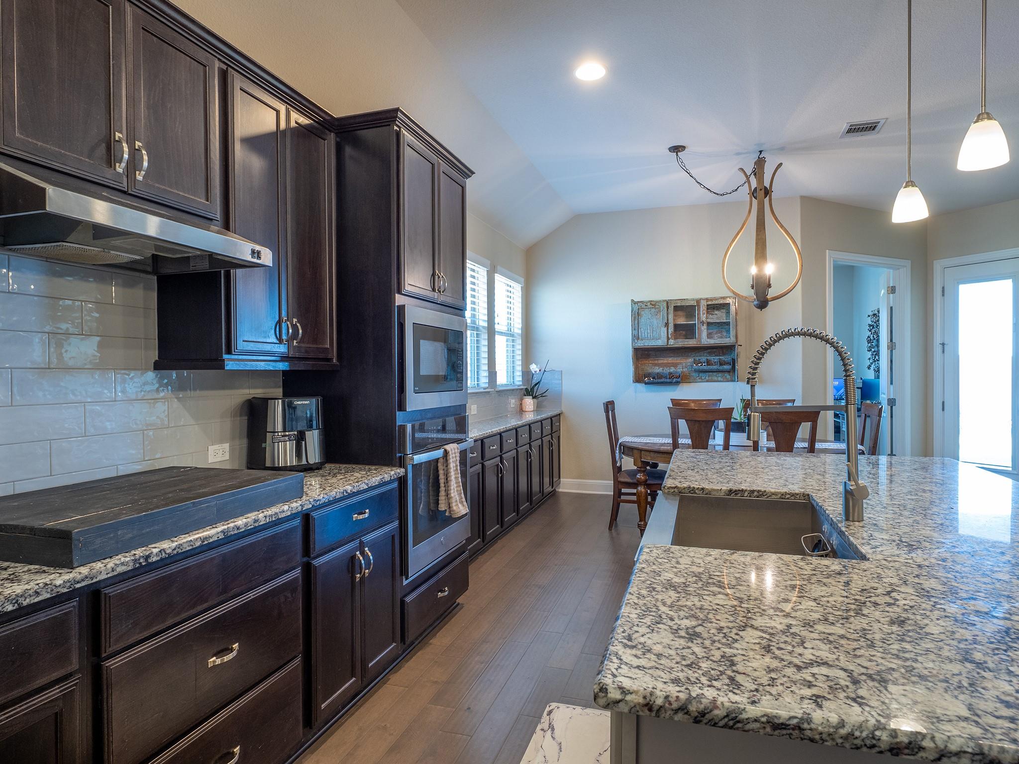 2301 Palazzo Ct Property Photo 8