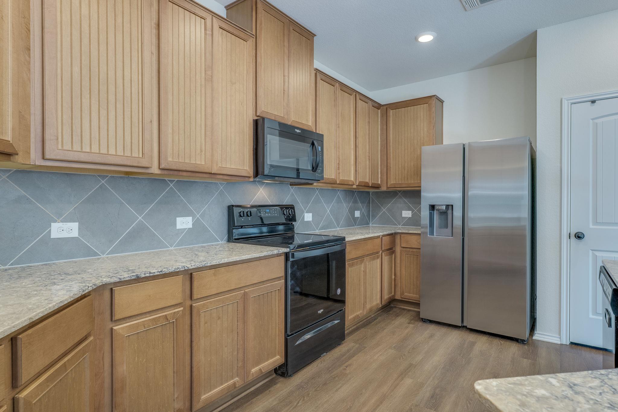 17006 Gibbons Path Property Photo 11