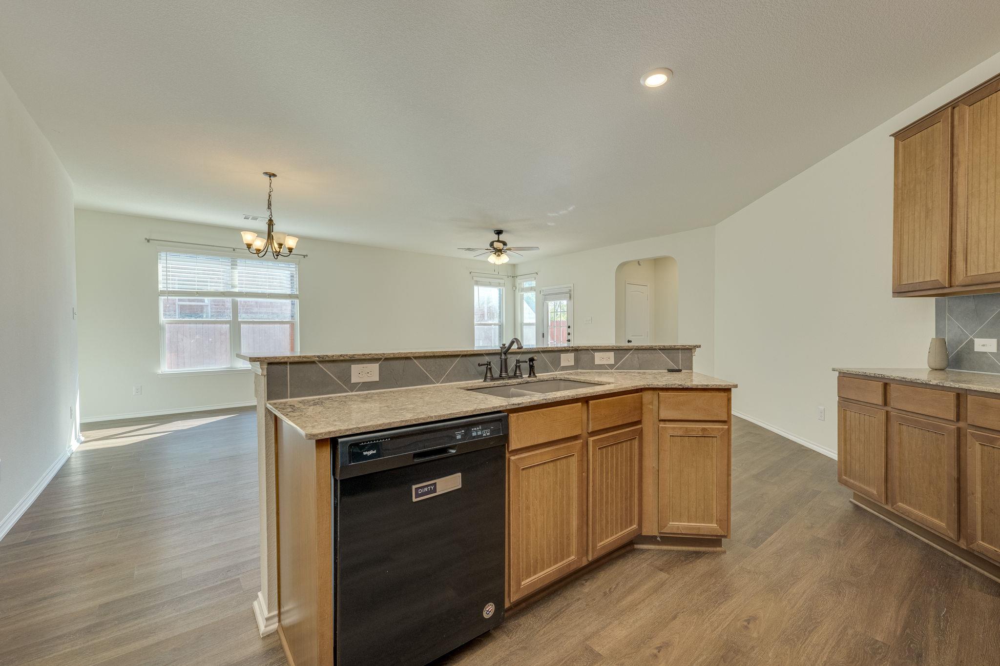 17006 Gibbons Path Property Photo 13