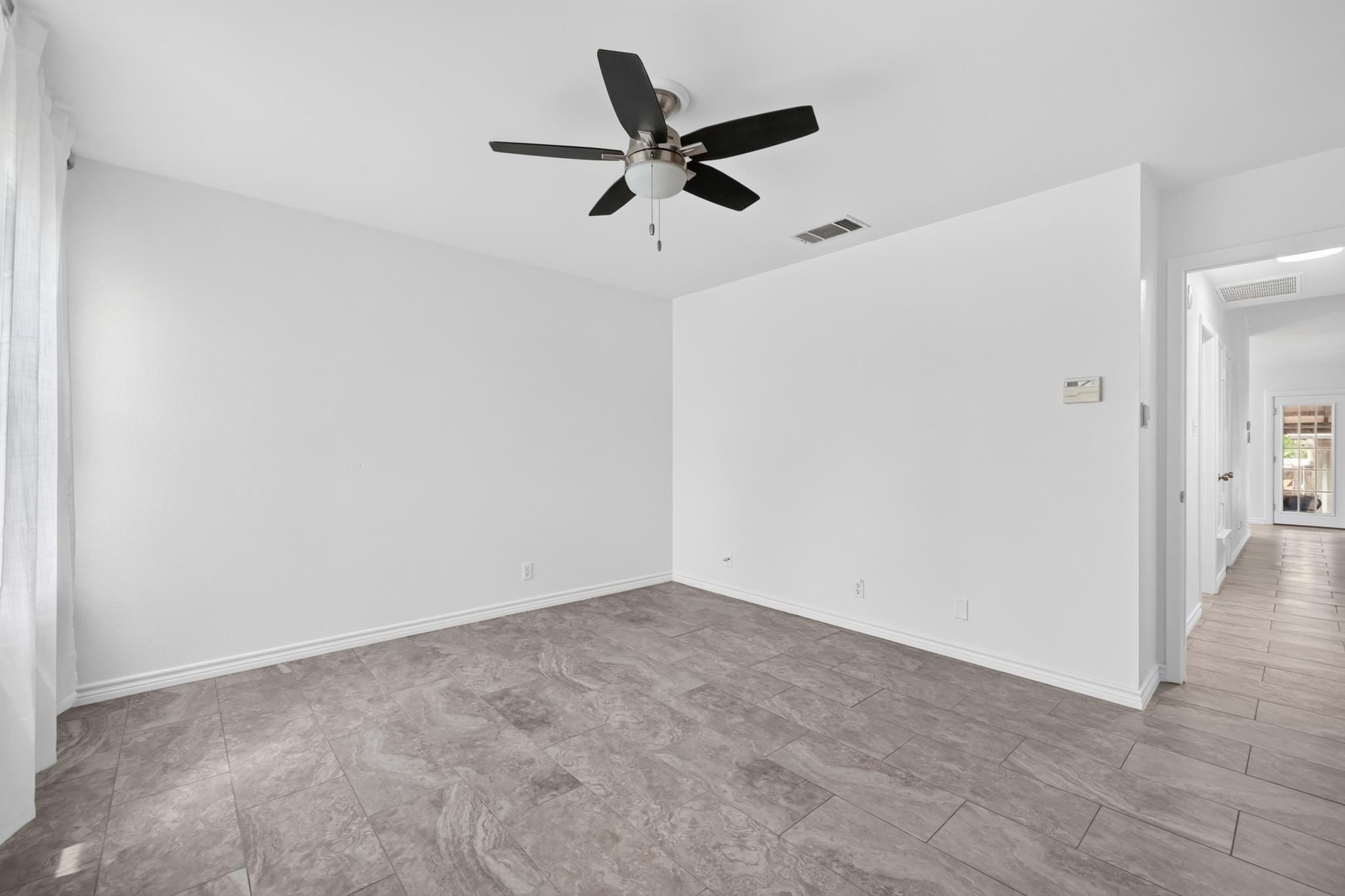 11210 Parkfield Dr #a Property Photo 21