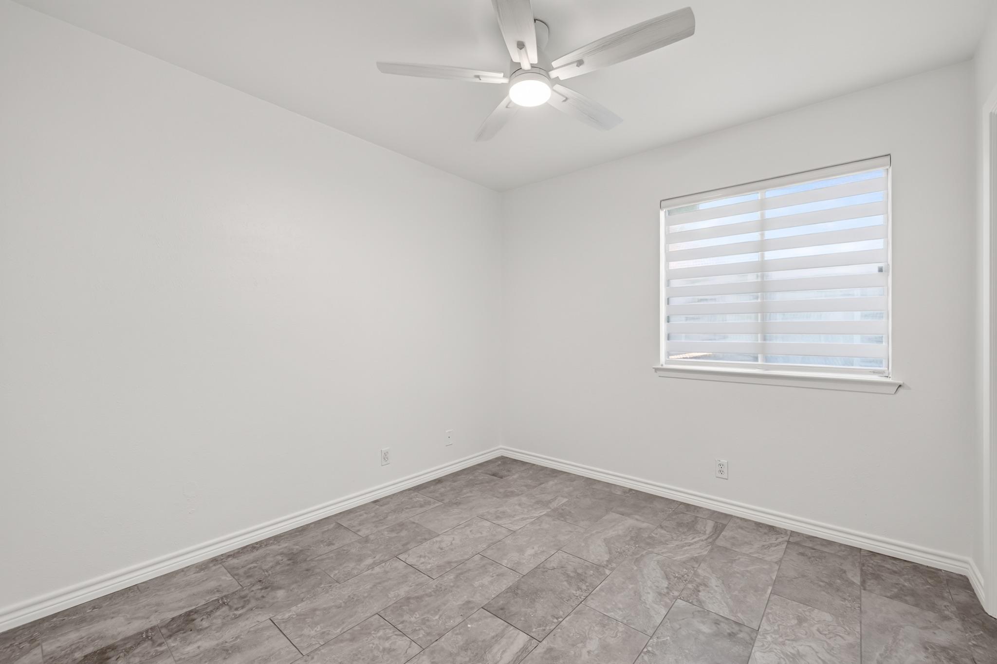 11210 Parkfield Dr #a Property Photo 27