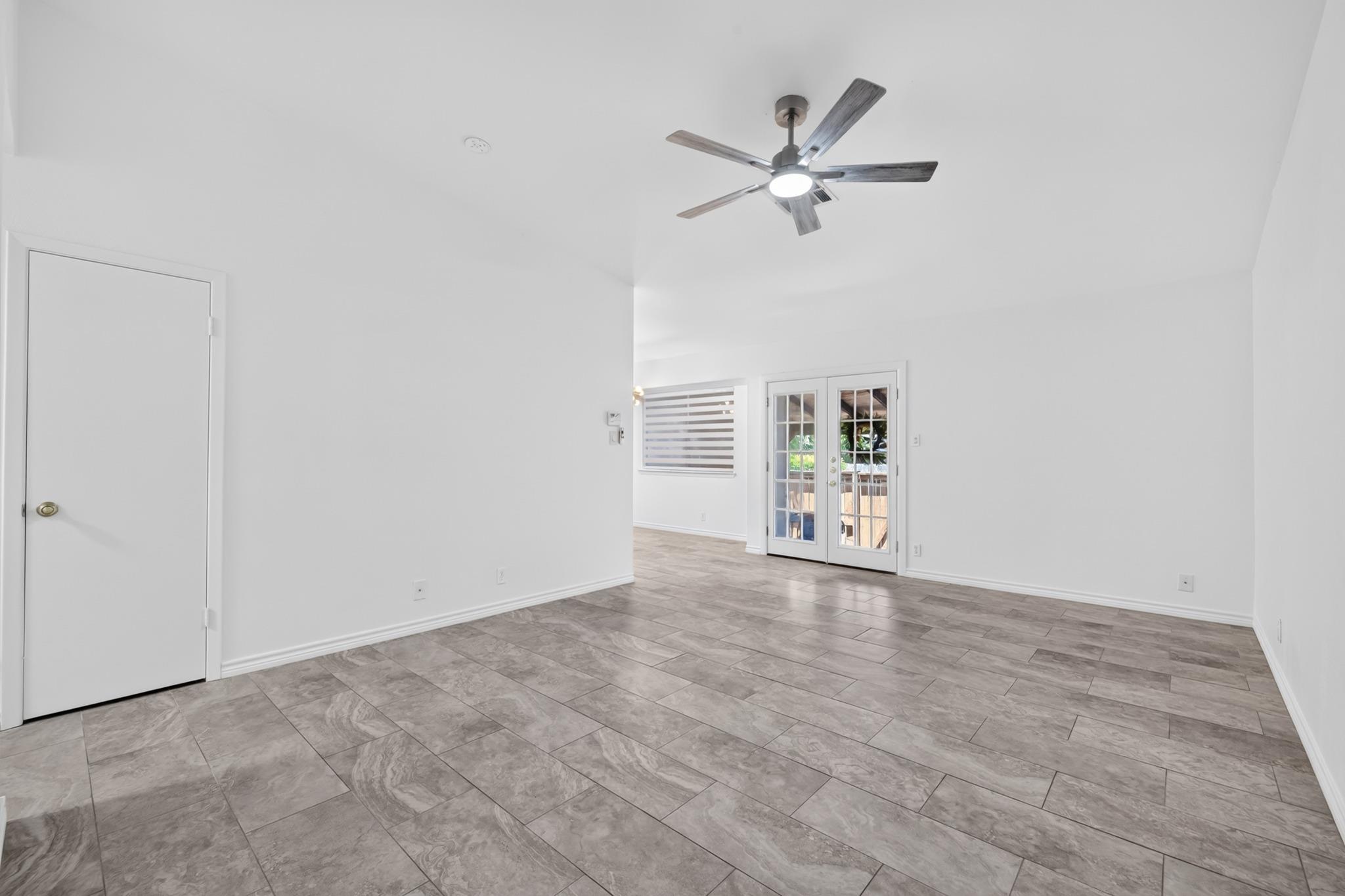 11210 Parkfield Dr #a Property Photo 39