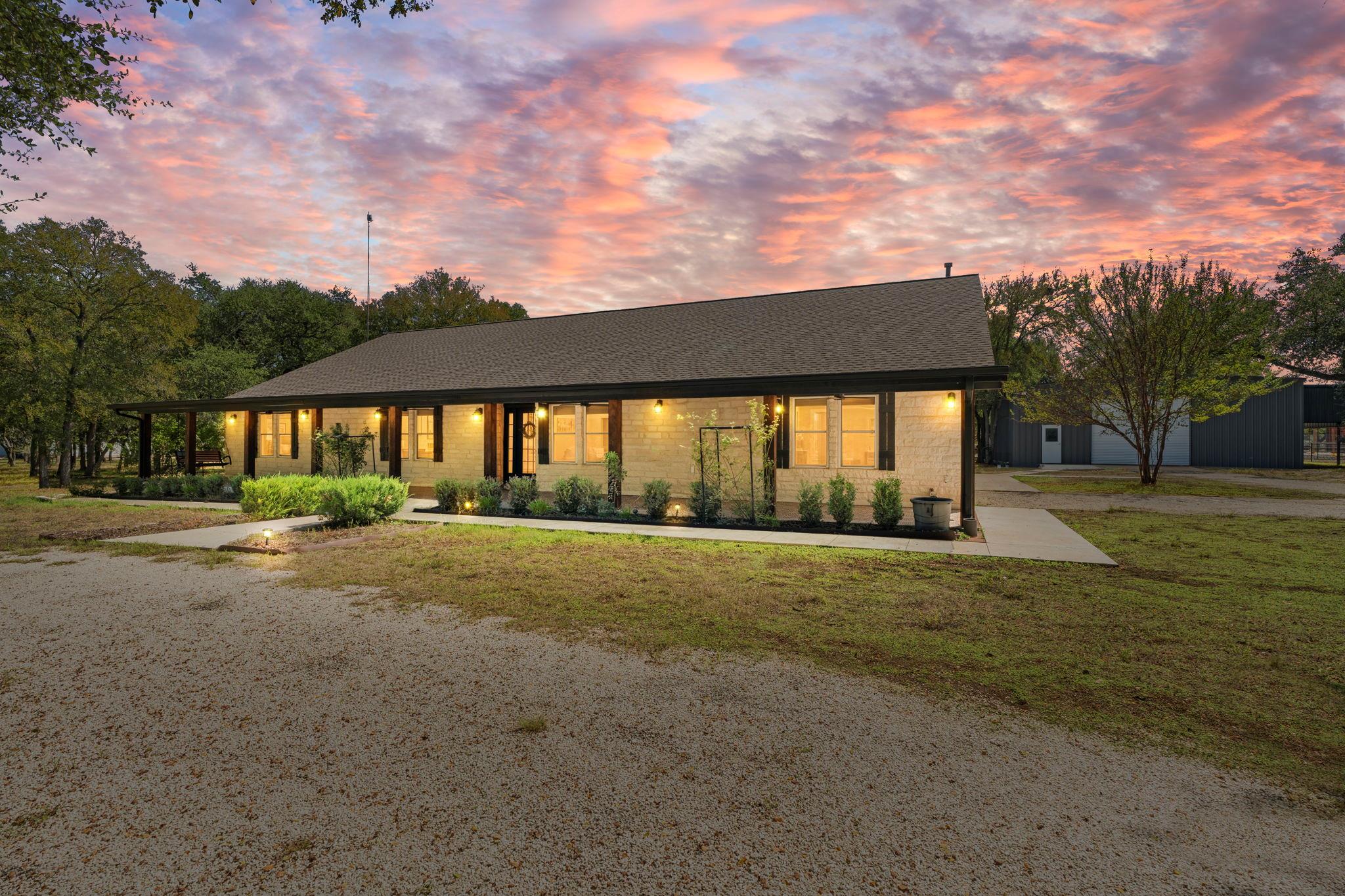 30309 Live Oak Trl Property Photo 1