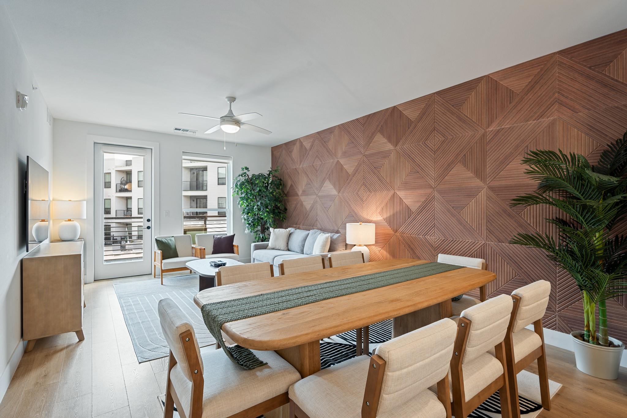 1701 Simond Ave #510 Property Photo 5