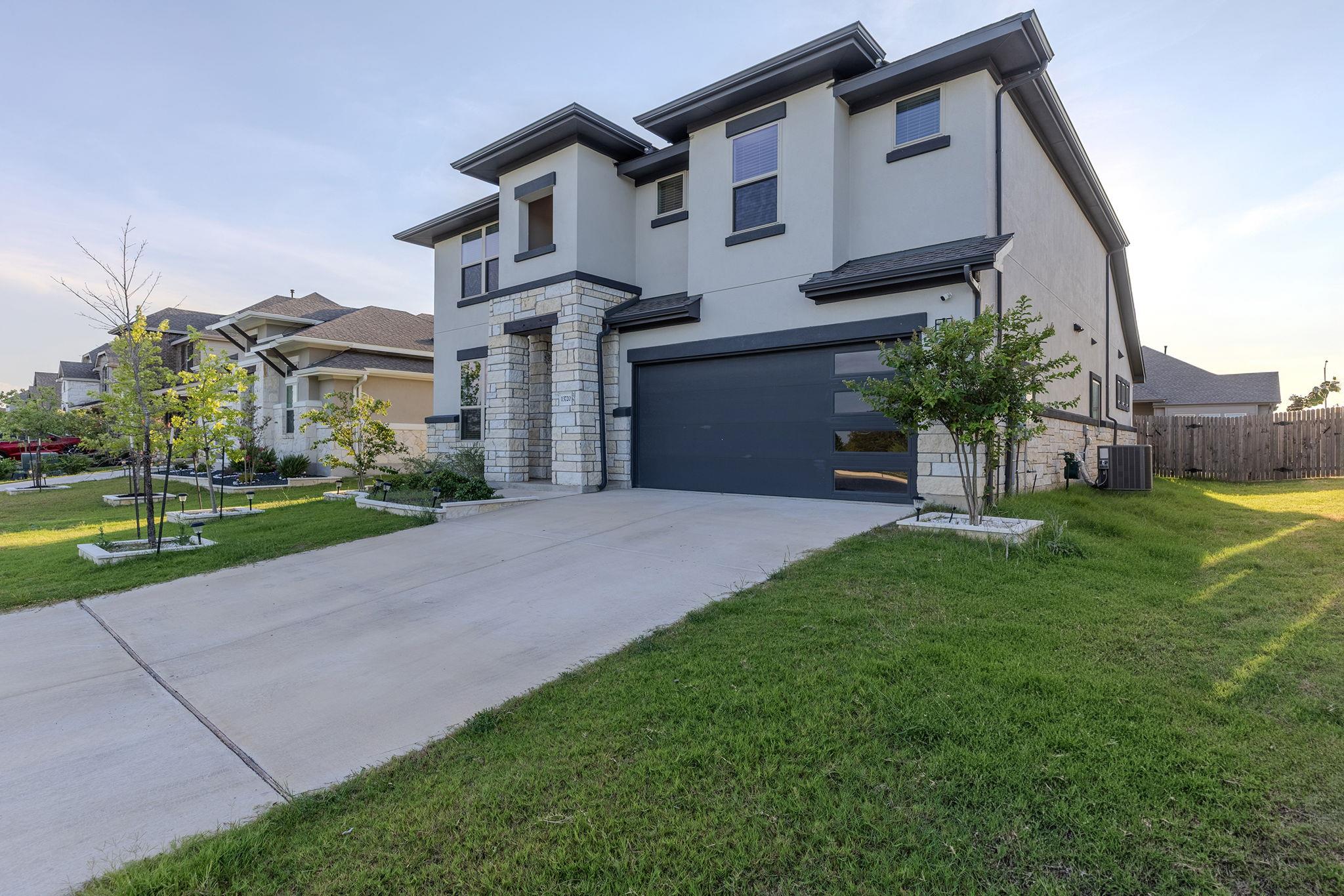 13720 Jon Ryan Rd Property Photo 4