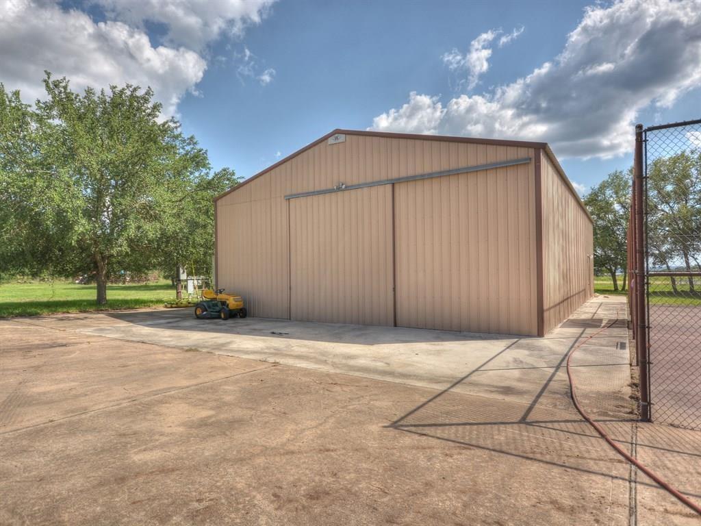 3535 W Fm 150 Property Photo 17