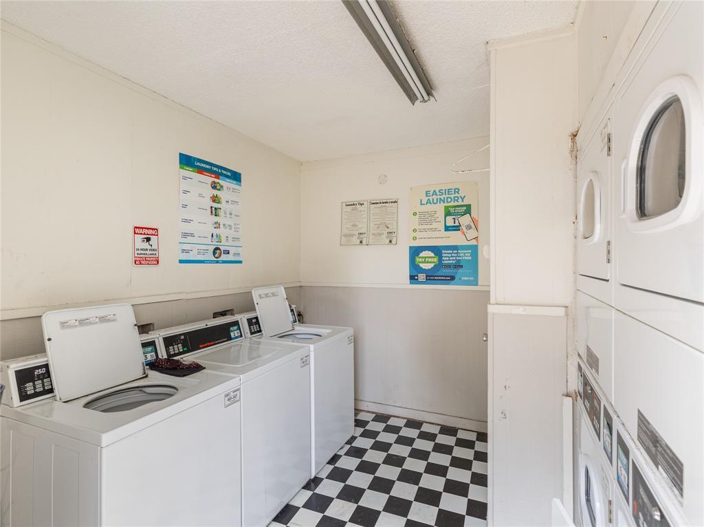 4314 Gillis St #205 Property Photo 8