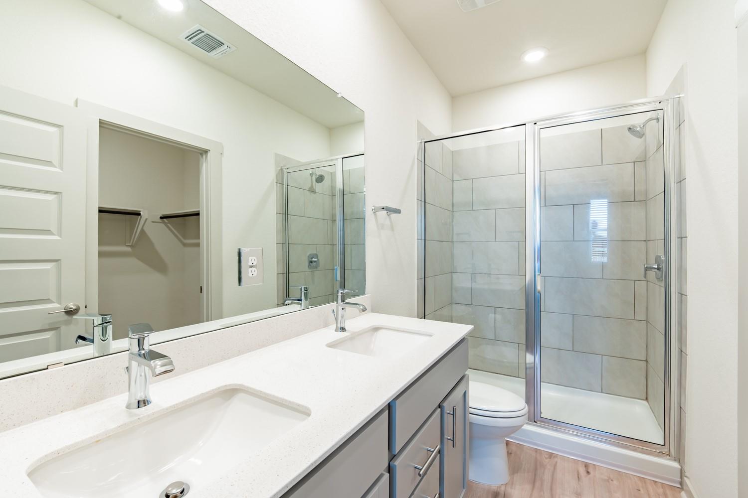 10801 Meris Ln Property Photo 13