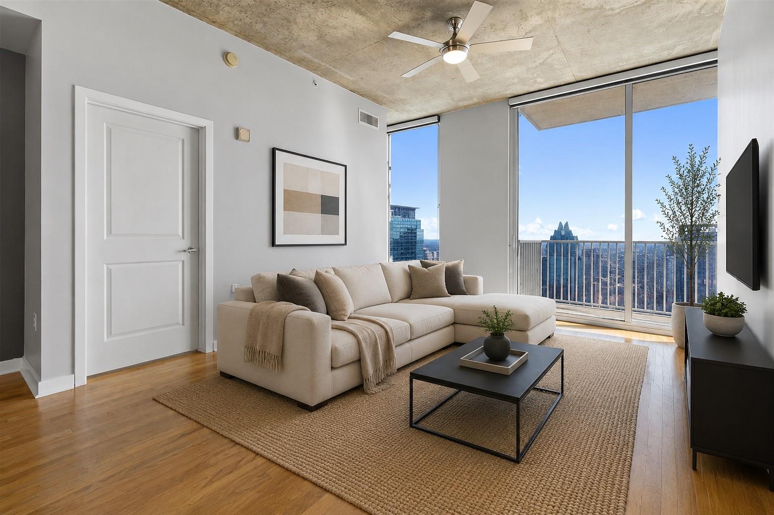 360 Nueces St #4209 Property Photo 4