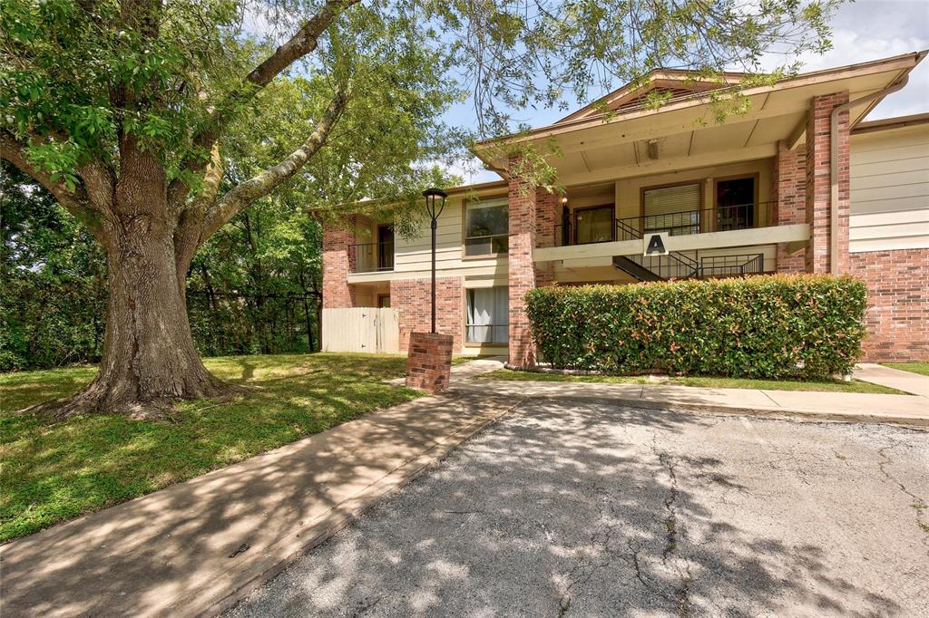 1705 Crossing Pl #A109 Property Photo 1