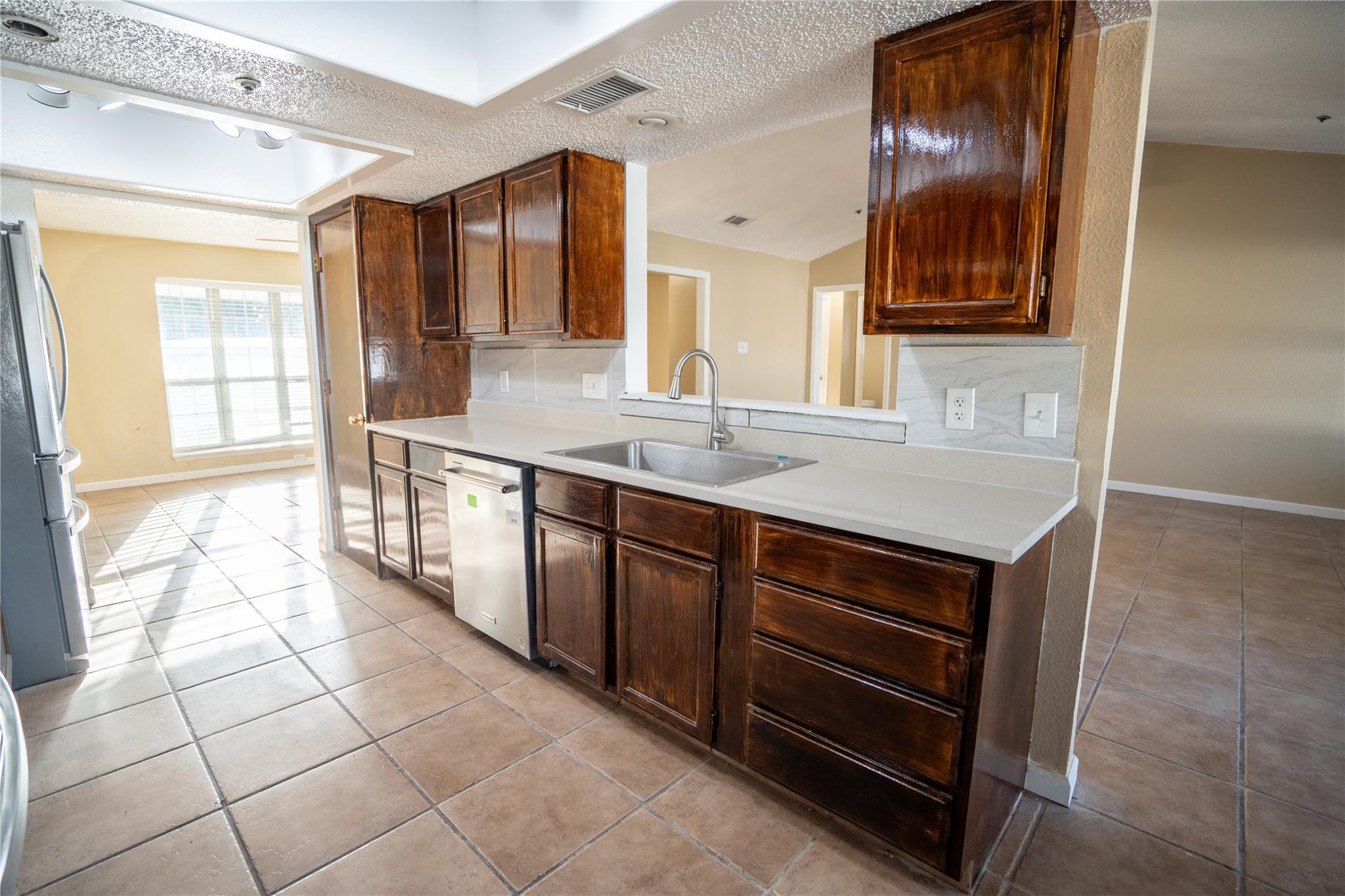 3207 Broken Spoke Trl Property Photo 14
