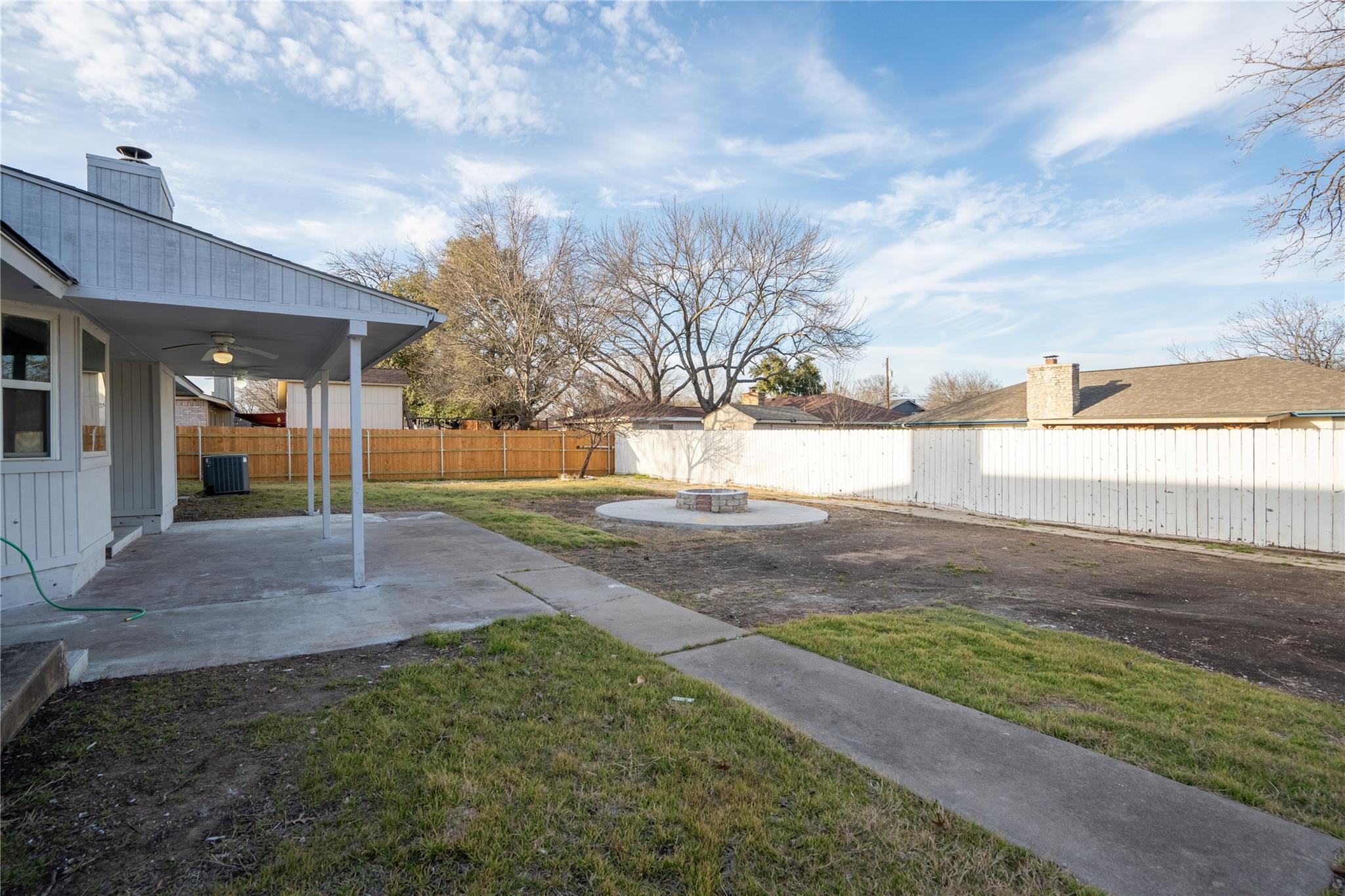 3207 Broken Spoke Trl Property Photo 33