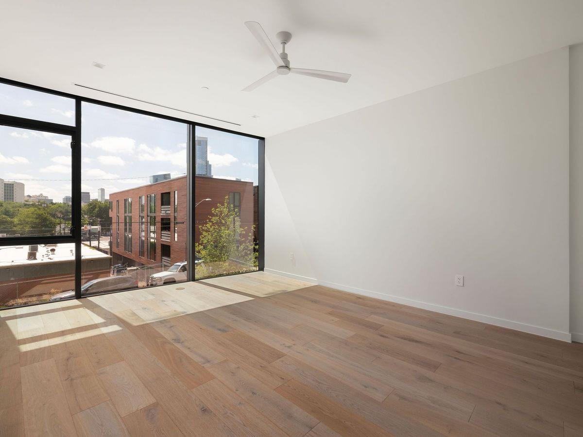 1006 Baylor St #202 Property Photo 11