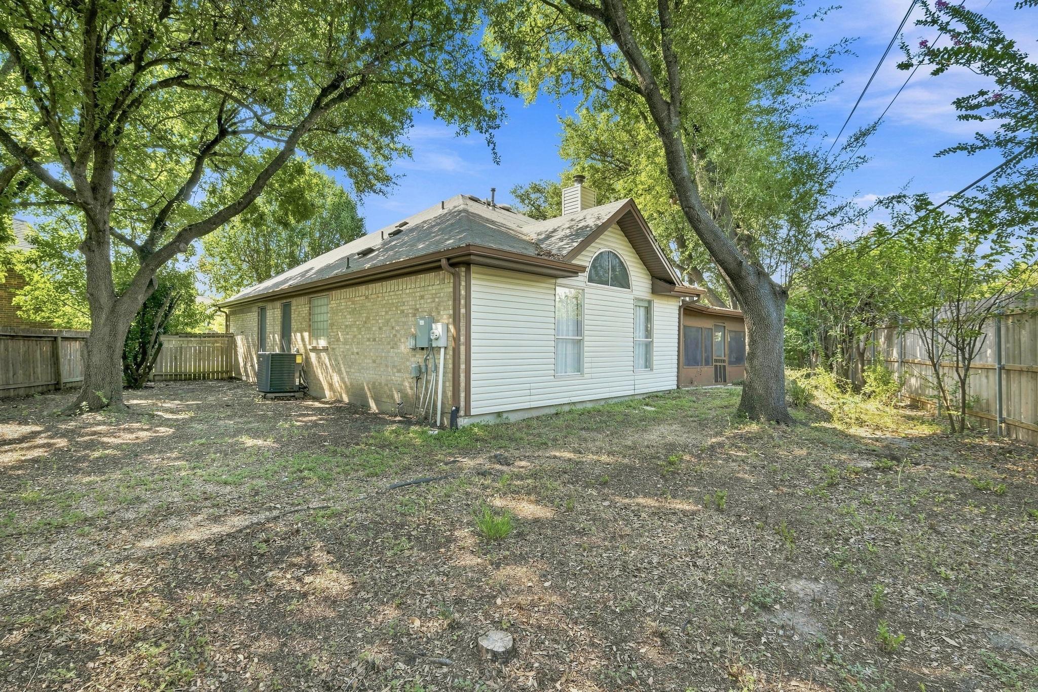 302 N Carriage Hills Dr Property Photo 23