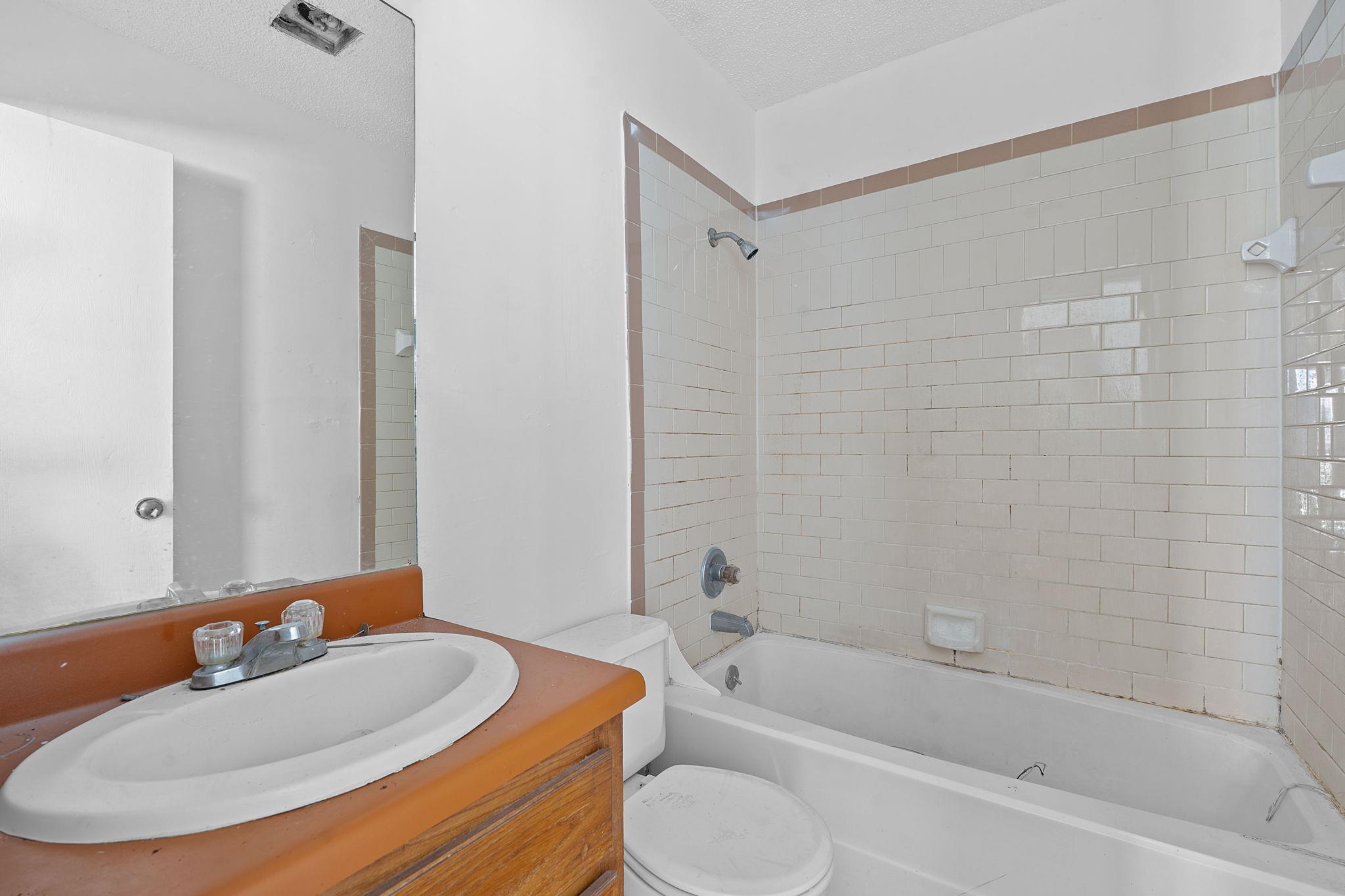 12323 Alderbrook Dr Property Photo 20