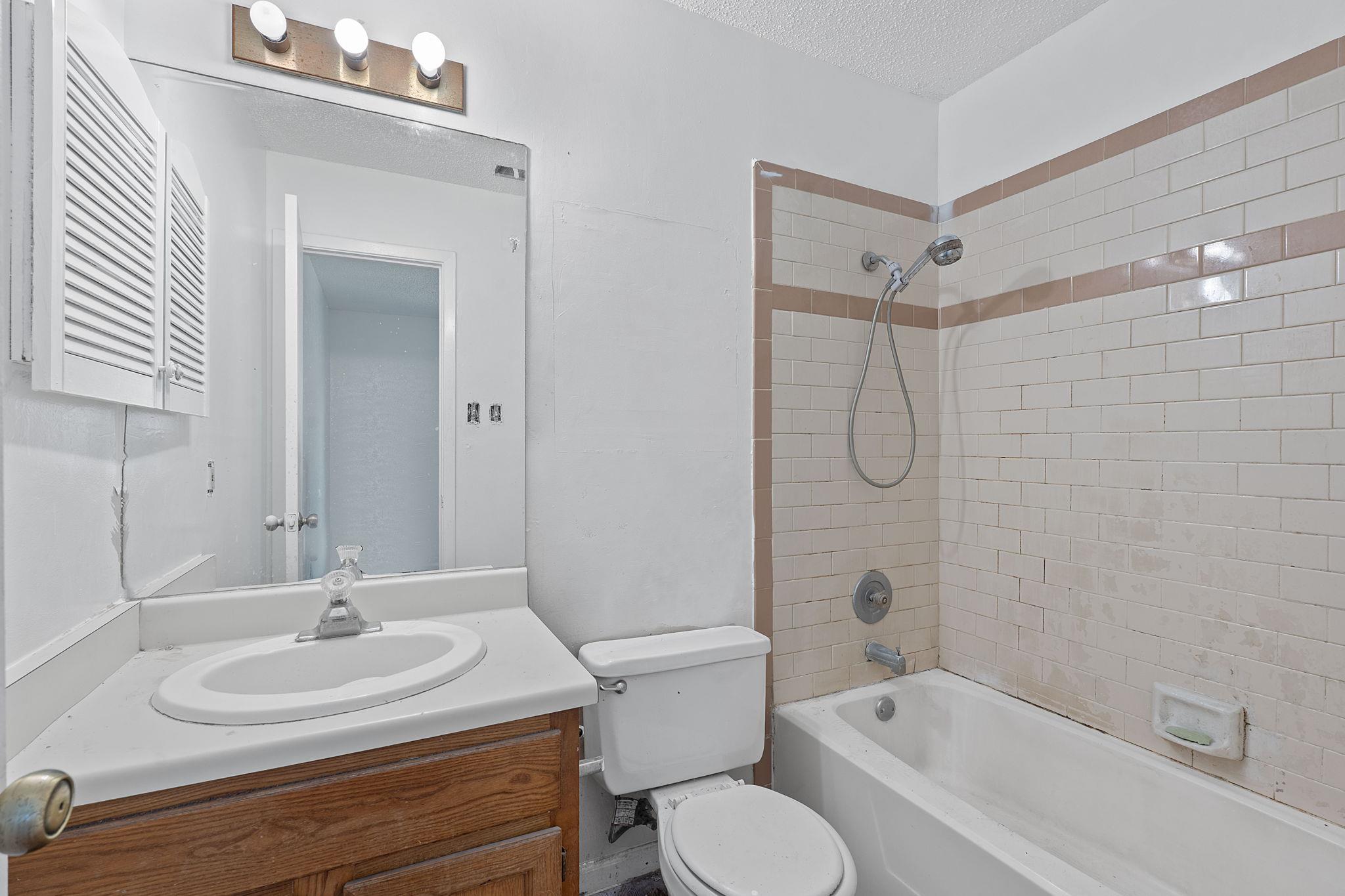 12323 Alderbrook Dr Property Photo 22