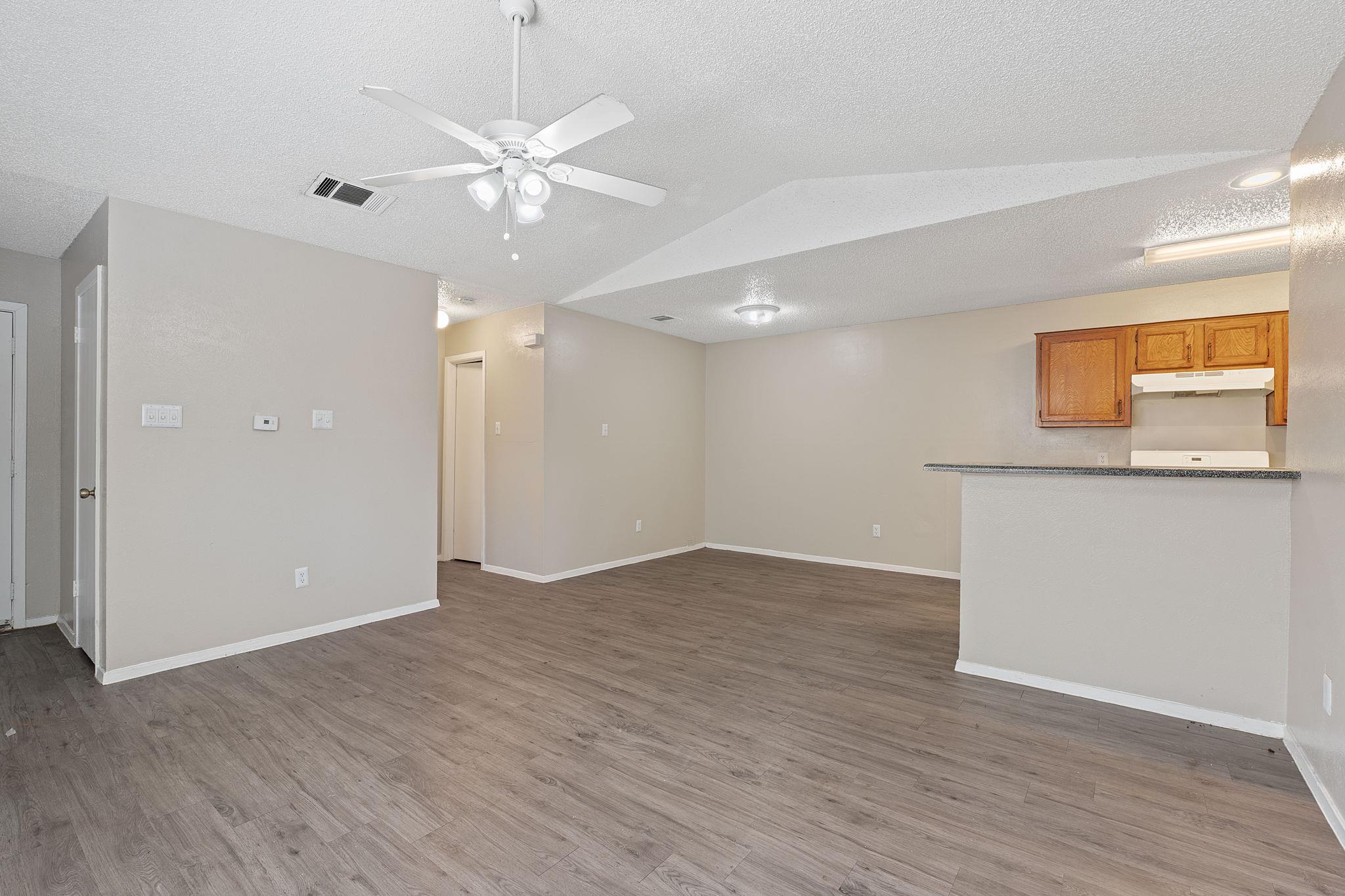 12323 Alderbrook Dr Property Photo 24