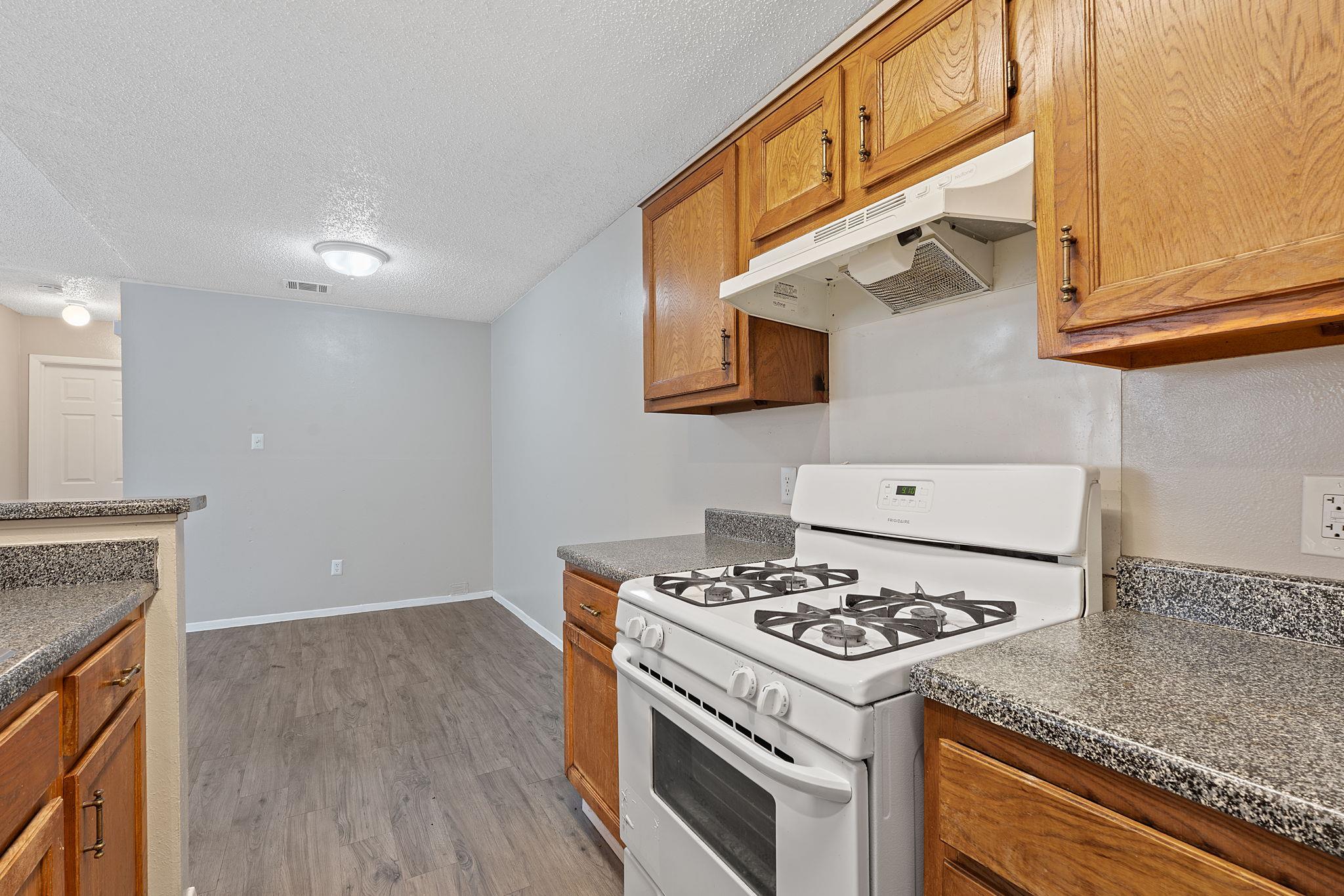 12323 Alderbrook Dr Property Photo 29