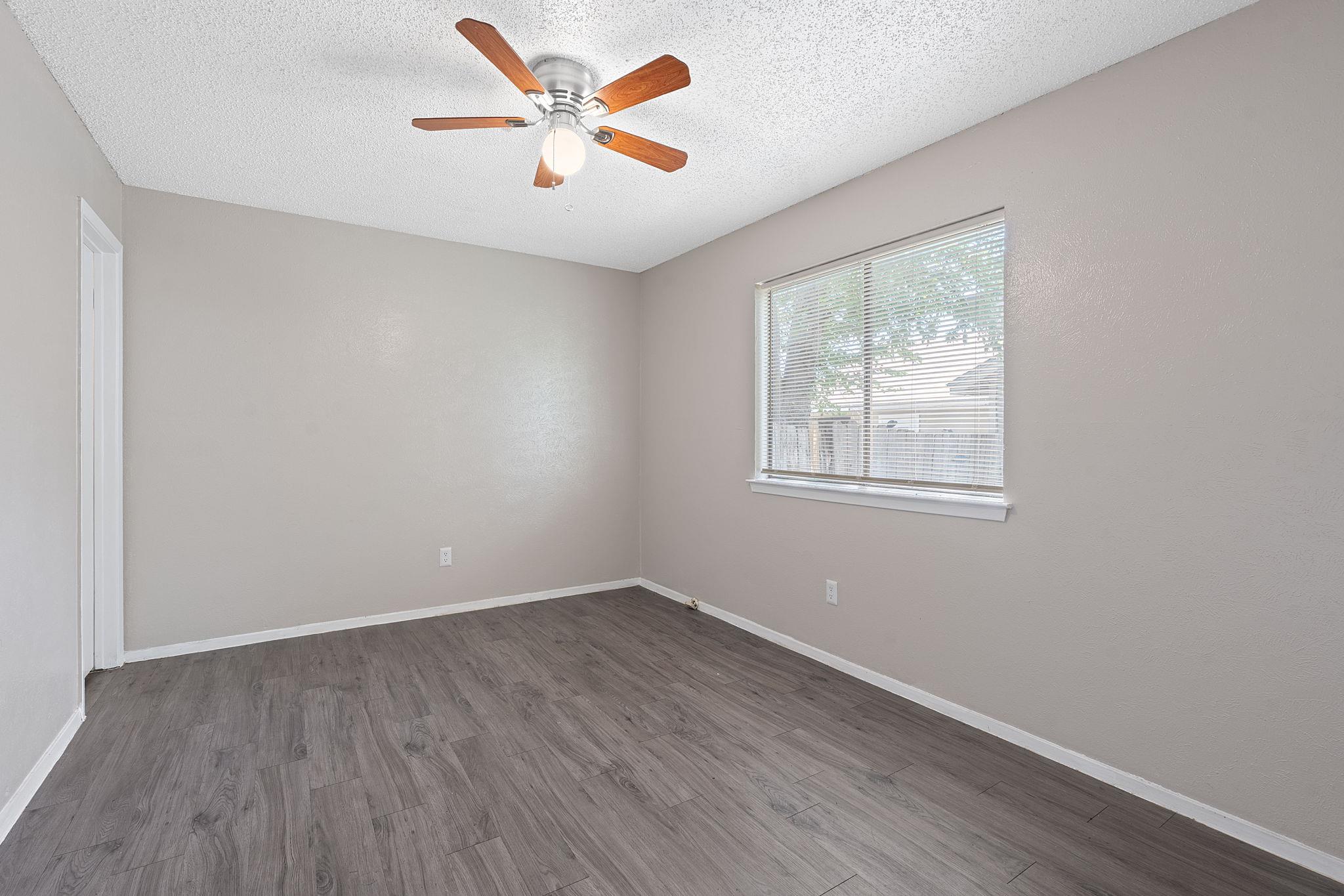 12323 Alderbrook Dr Property Photo 30