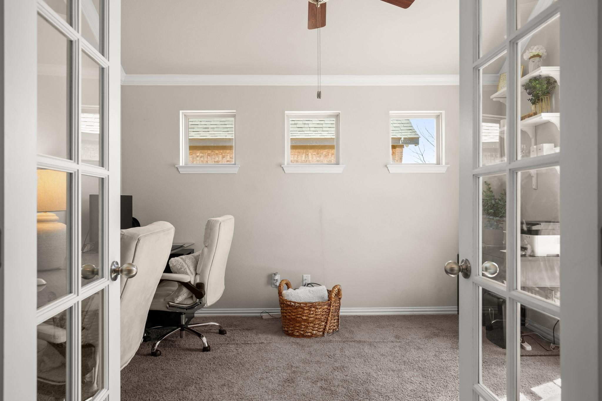 5643 Corsica Loop Property Photo 3