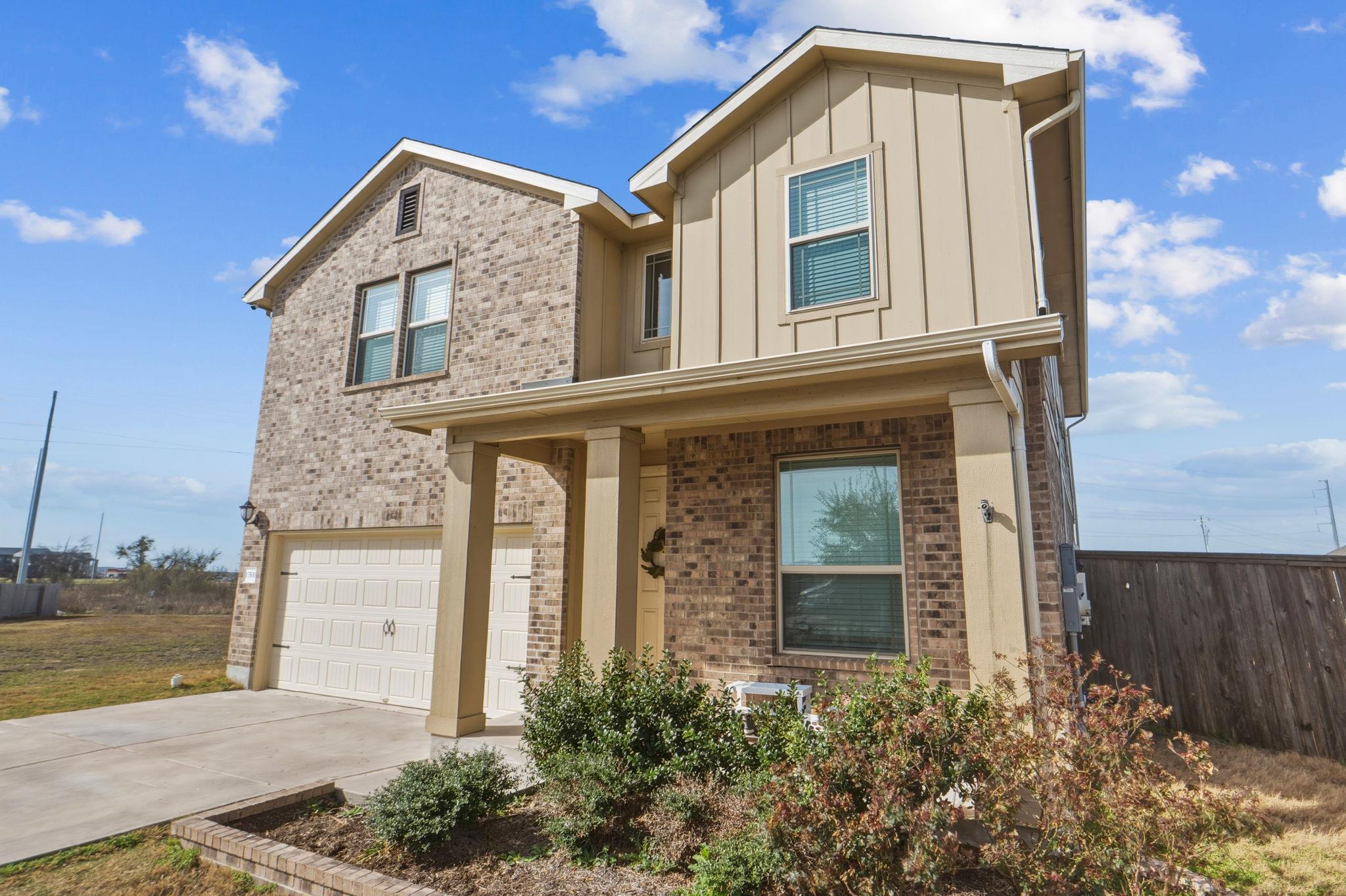 13500 Rosebud Isle Dr Property Photo 6
