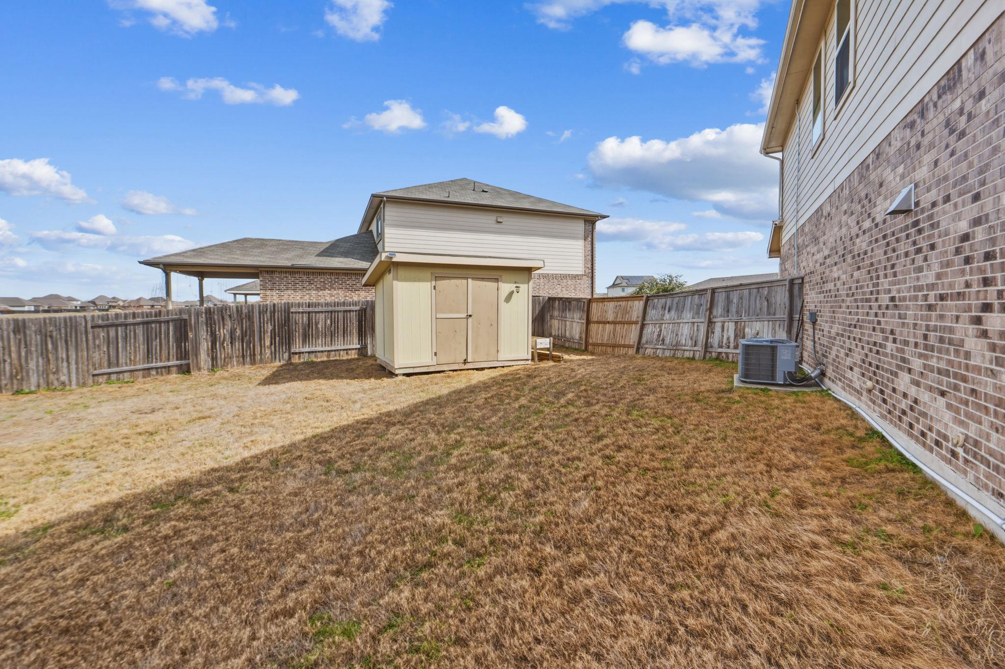 13500 Rosebud Isle Dr Property Photo 39