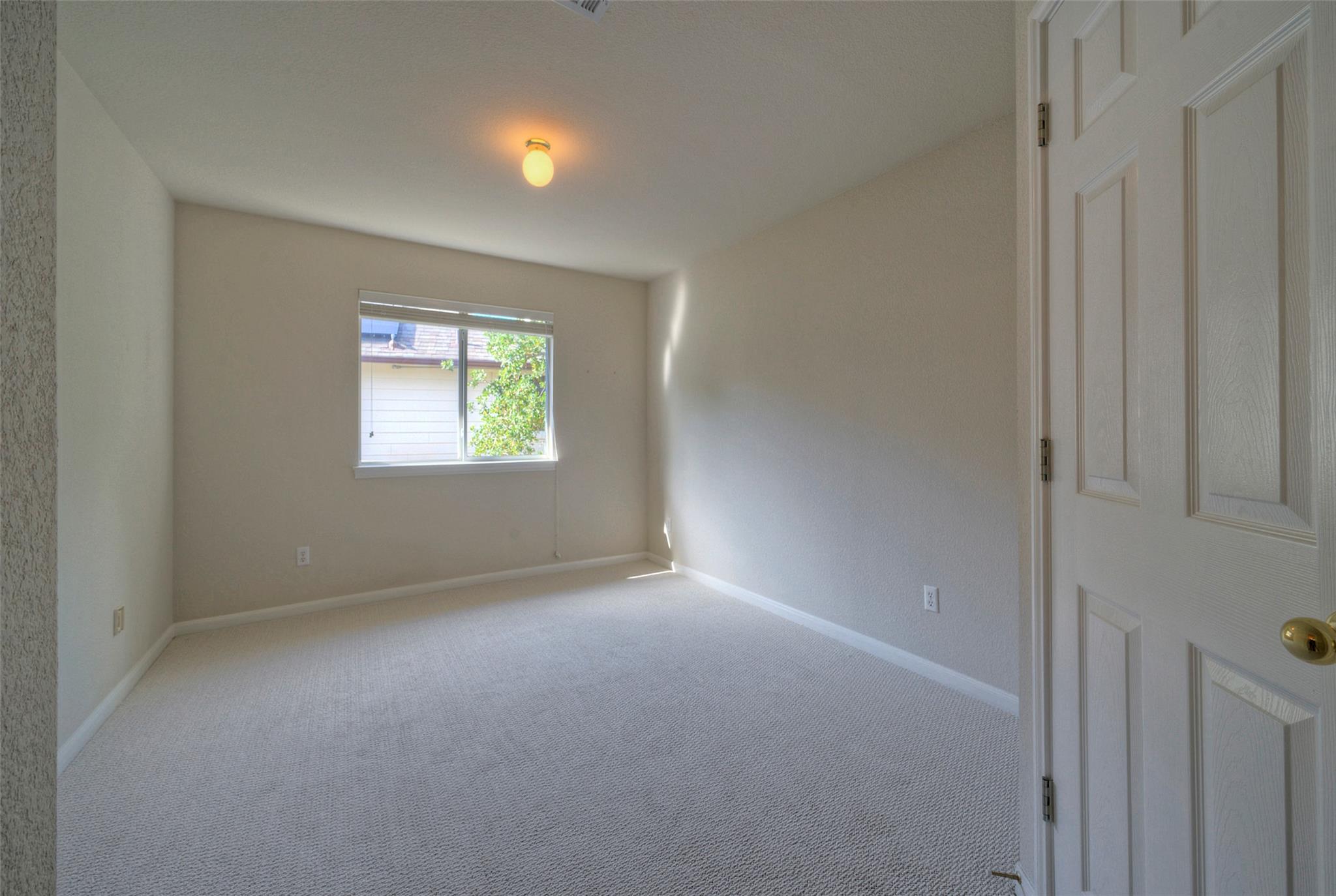 2616 Henley Dr Property Photo 18