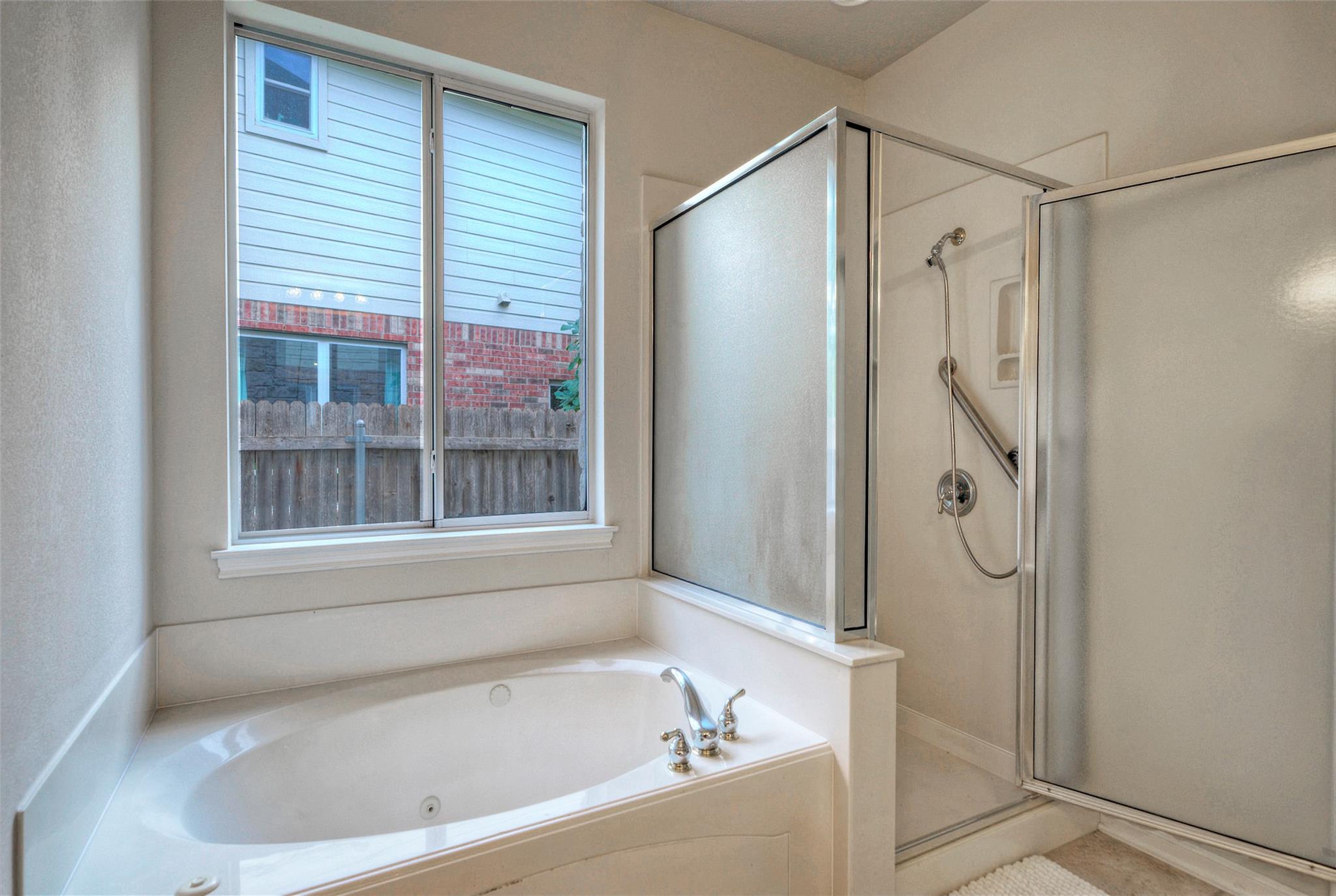 2616 Henley Dr Property Photo 25