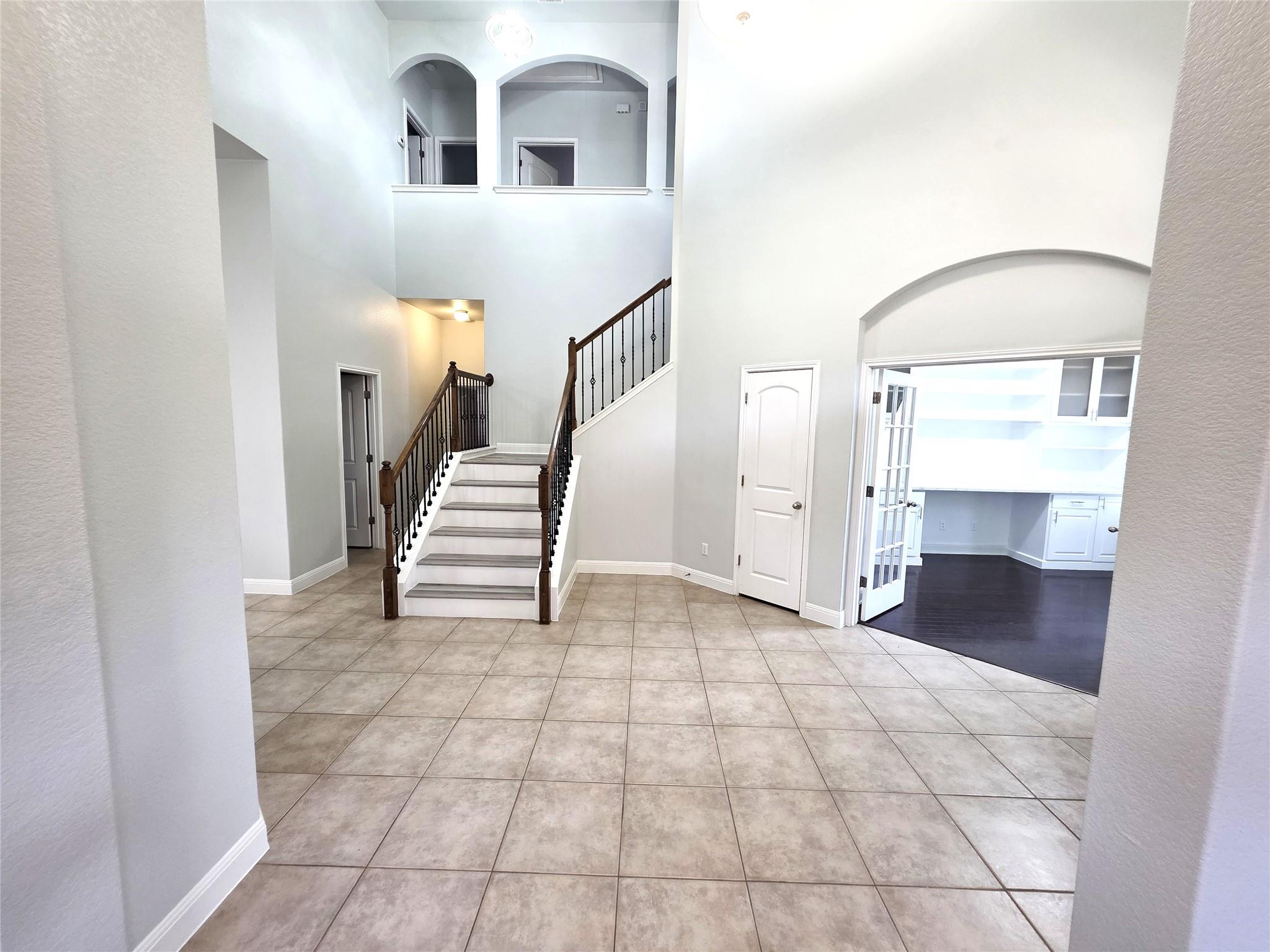 1015 Walsh Hill Trl Property Photo 7