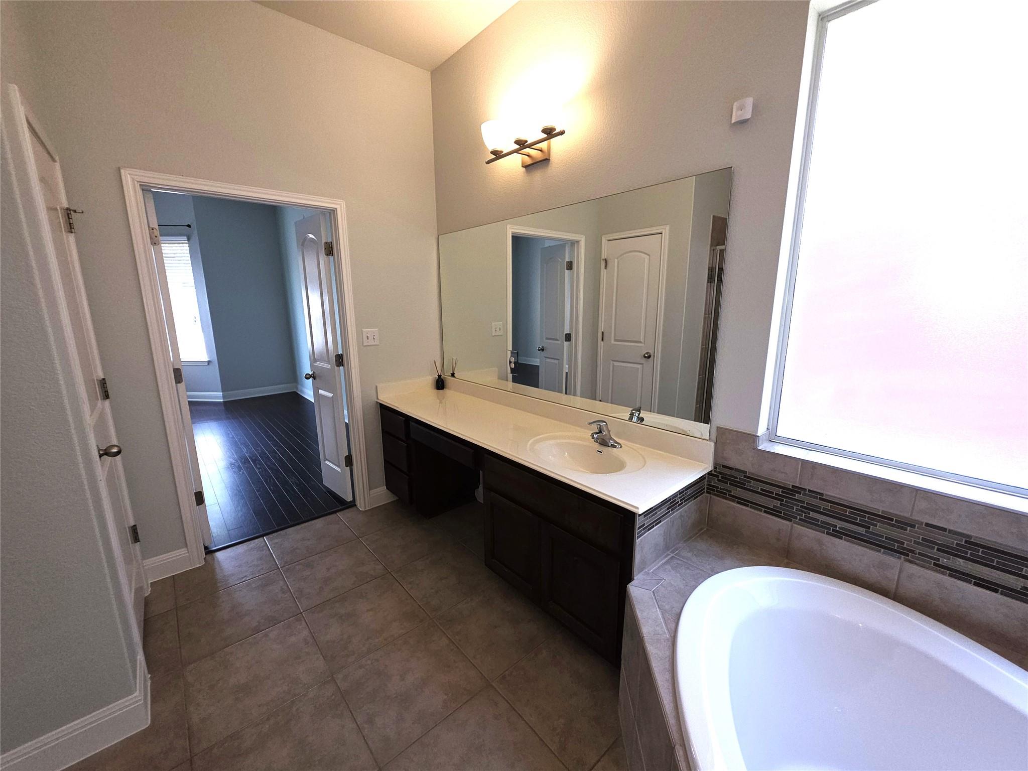1015 Walsh Hill Trl Property Photo 19
