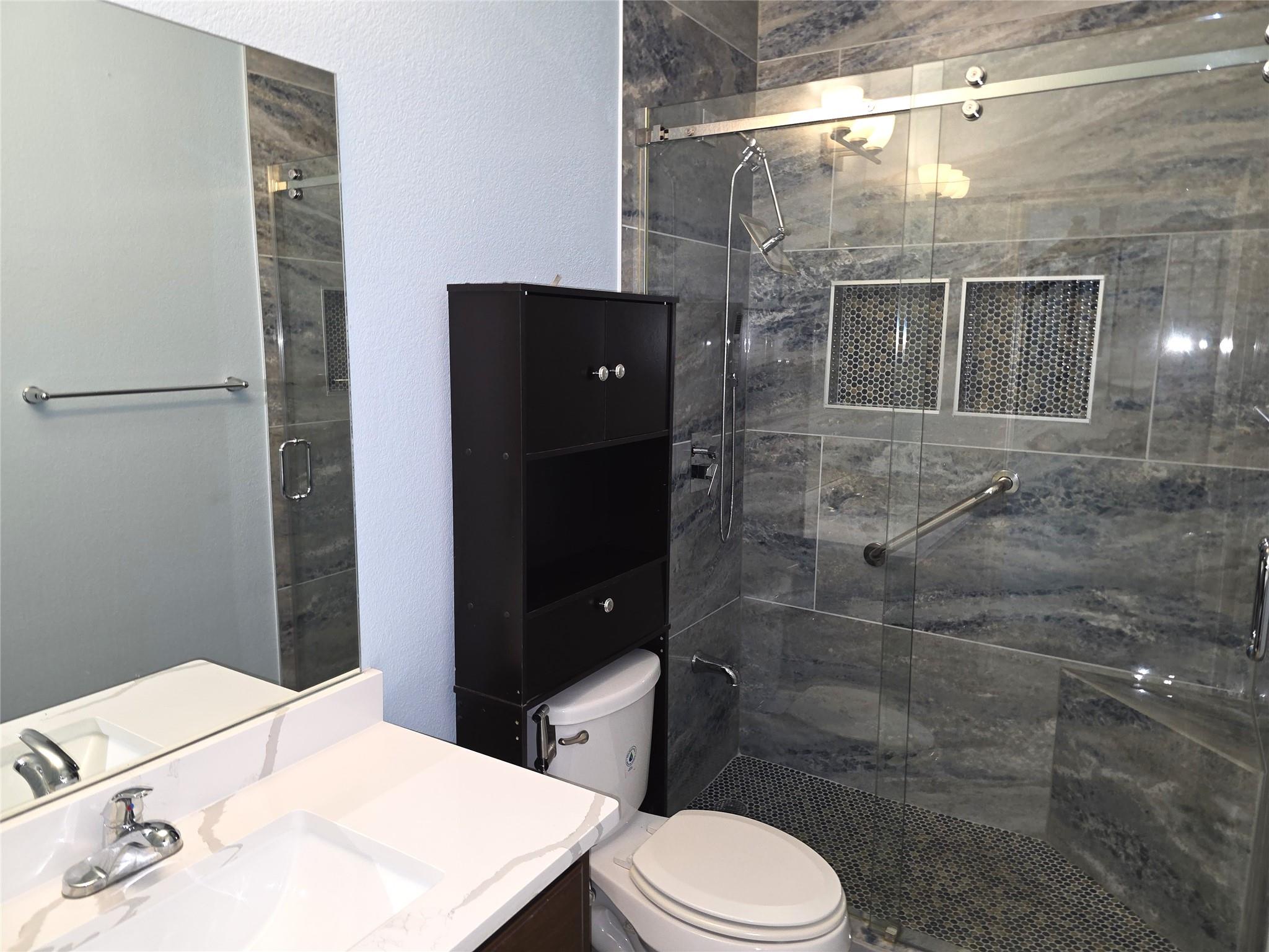 1015 Walsh Hill Trl Property Photo 28