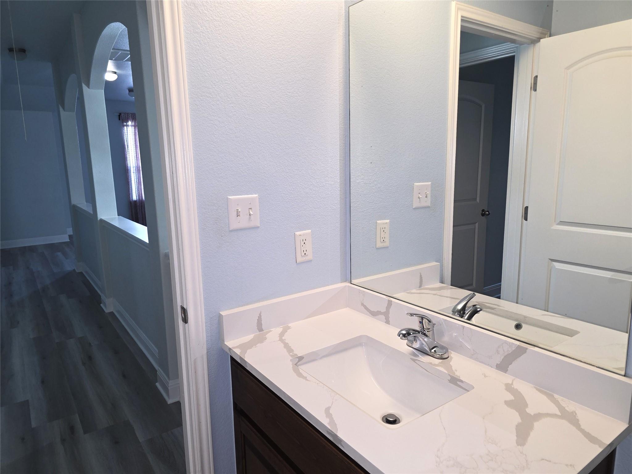 1015 Walsh Hill Trl Property Photo 36
