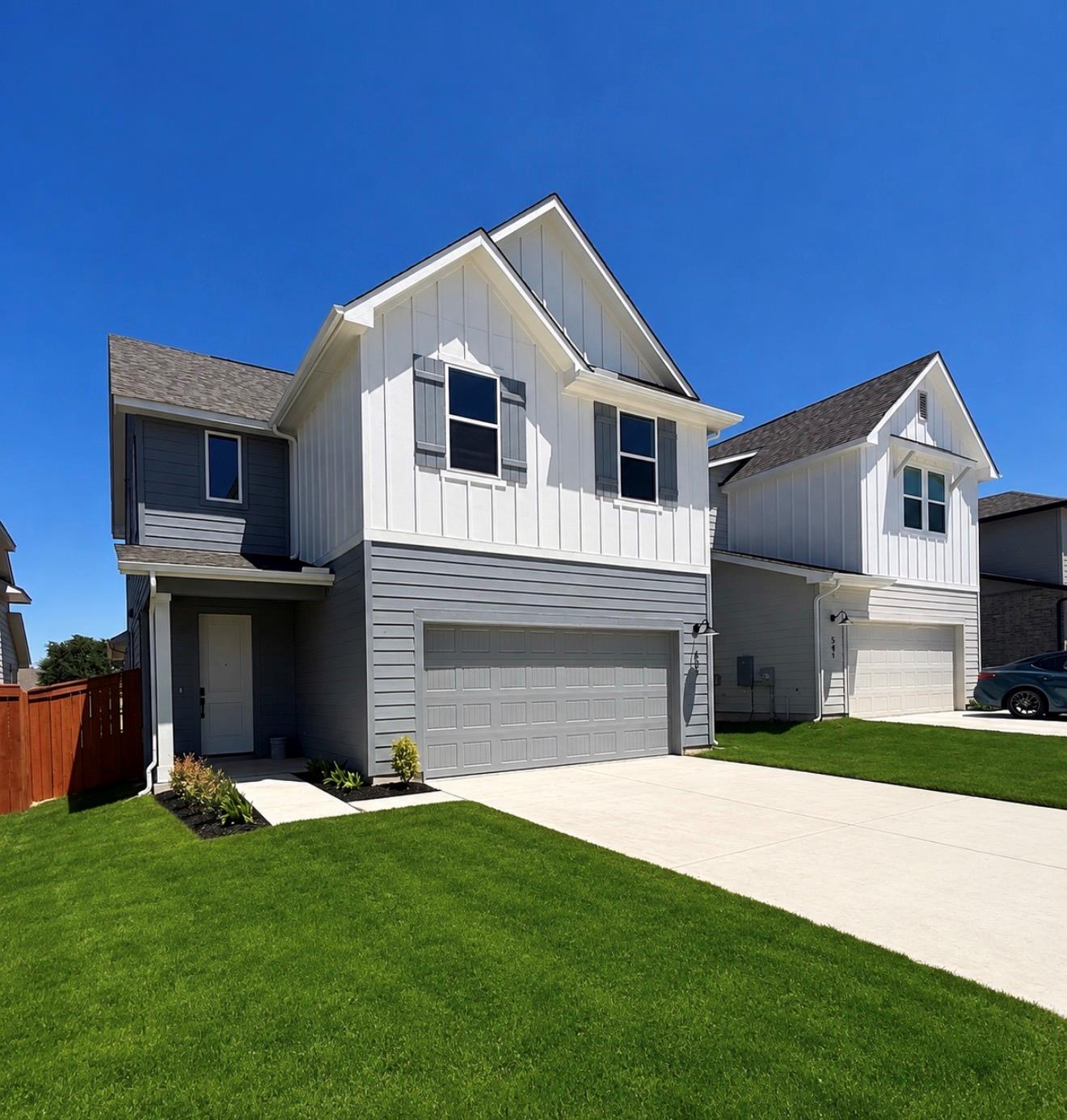 537 Bauer Loop Property Photo 1