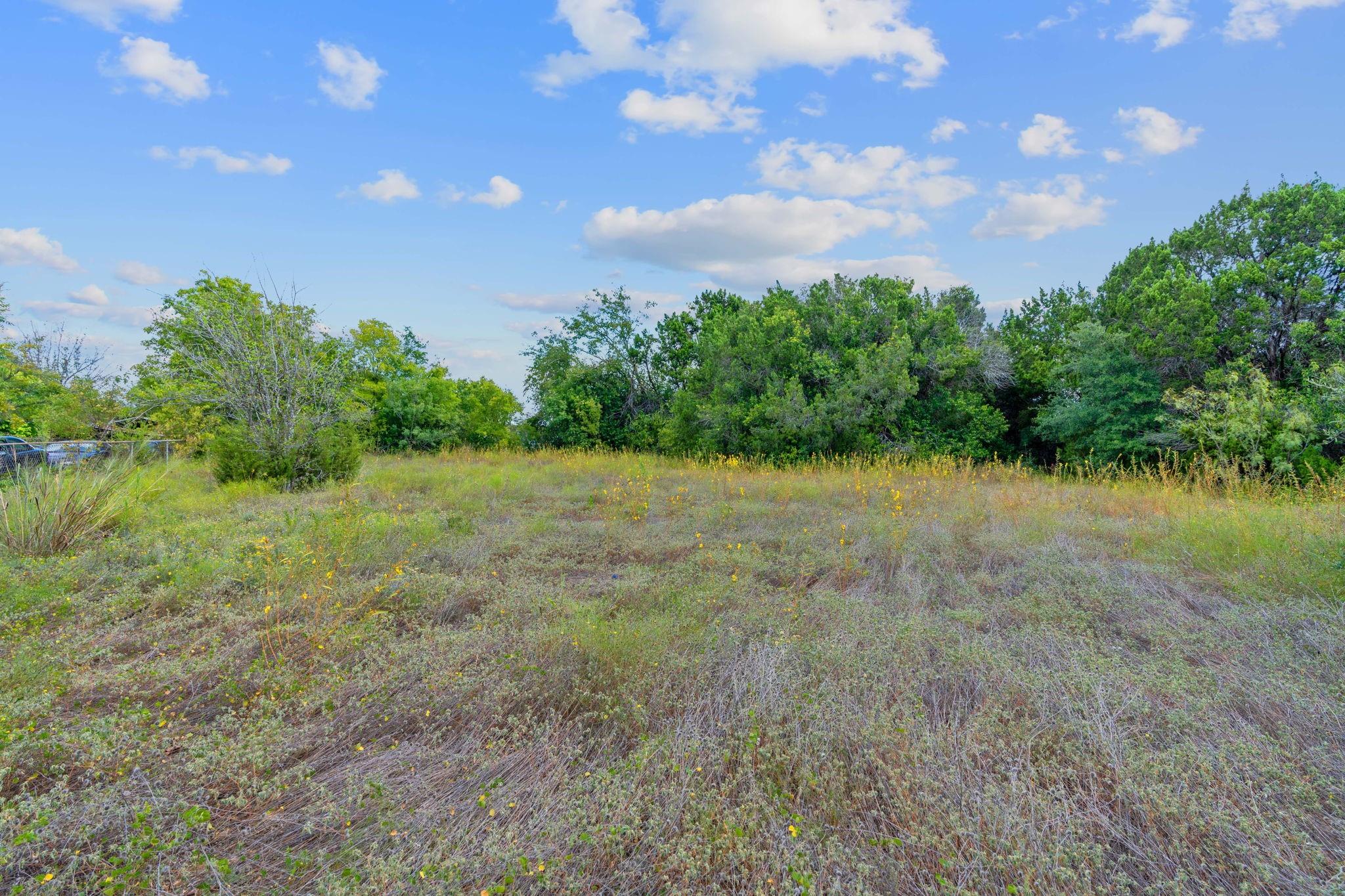 700 & 604 Corral Ln Property Photo 17